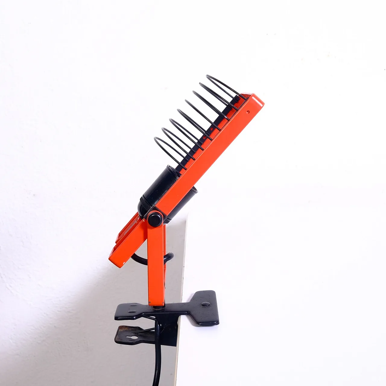 Lampada a pinza Ernesto Gismondi per Artemide, fine '900 9