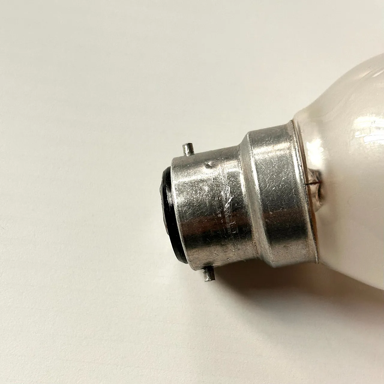 Lampada a pinza Ernesto Gismondi per Artemide, fine '900 22