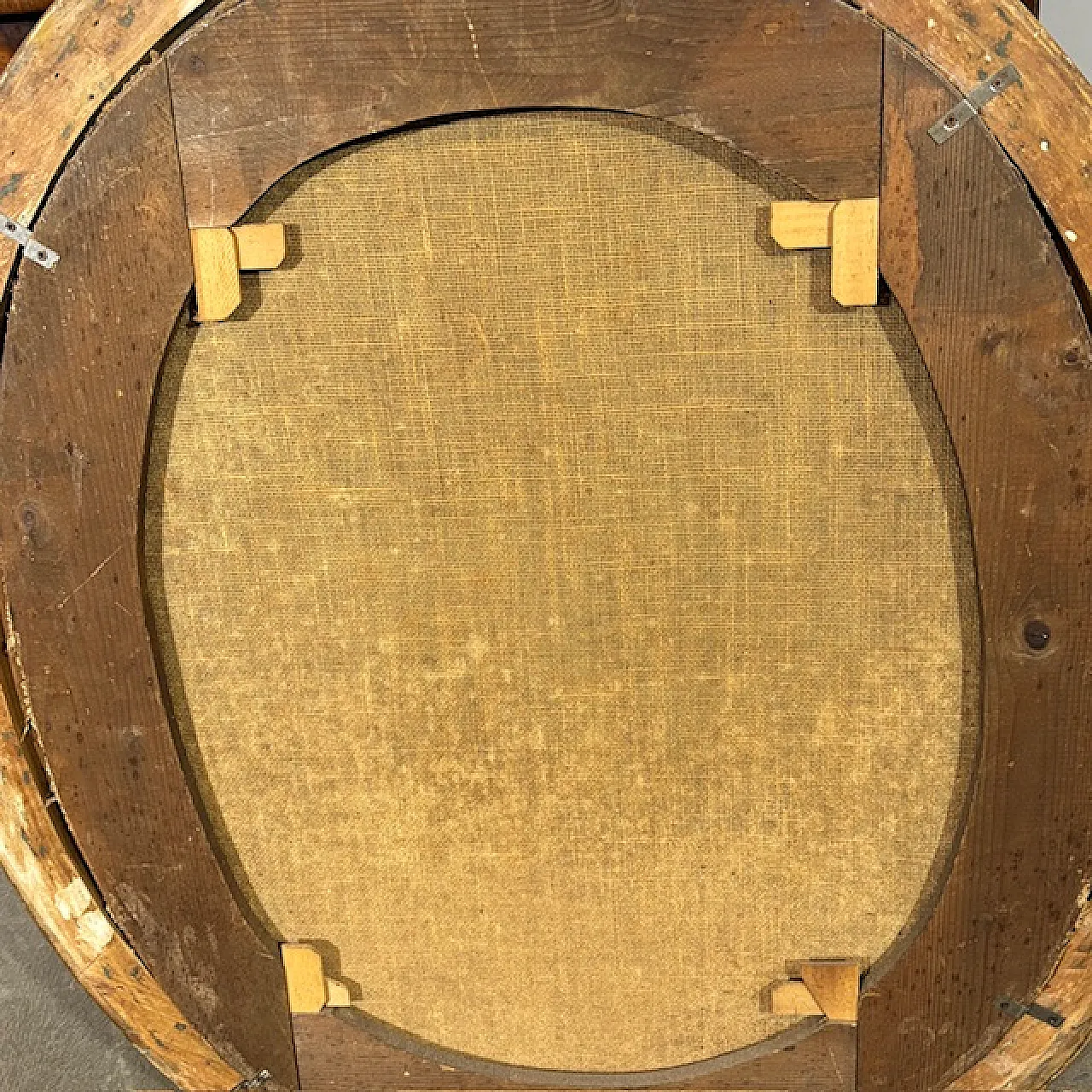 Oil painting on oval canvas Jesus and Cyreneo, 18th century 13