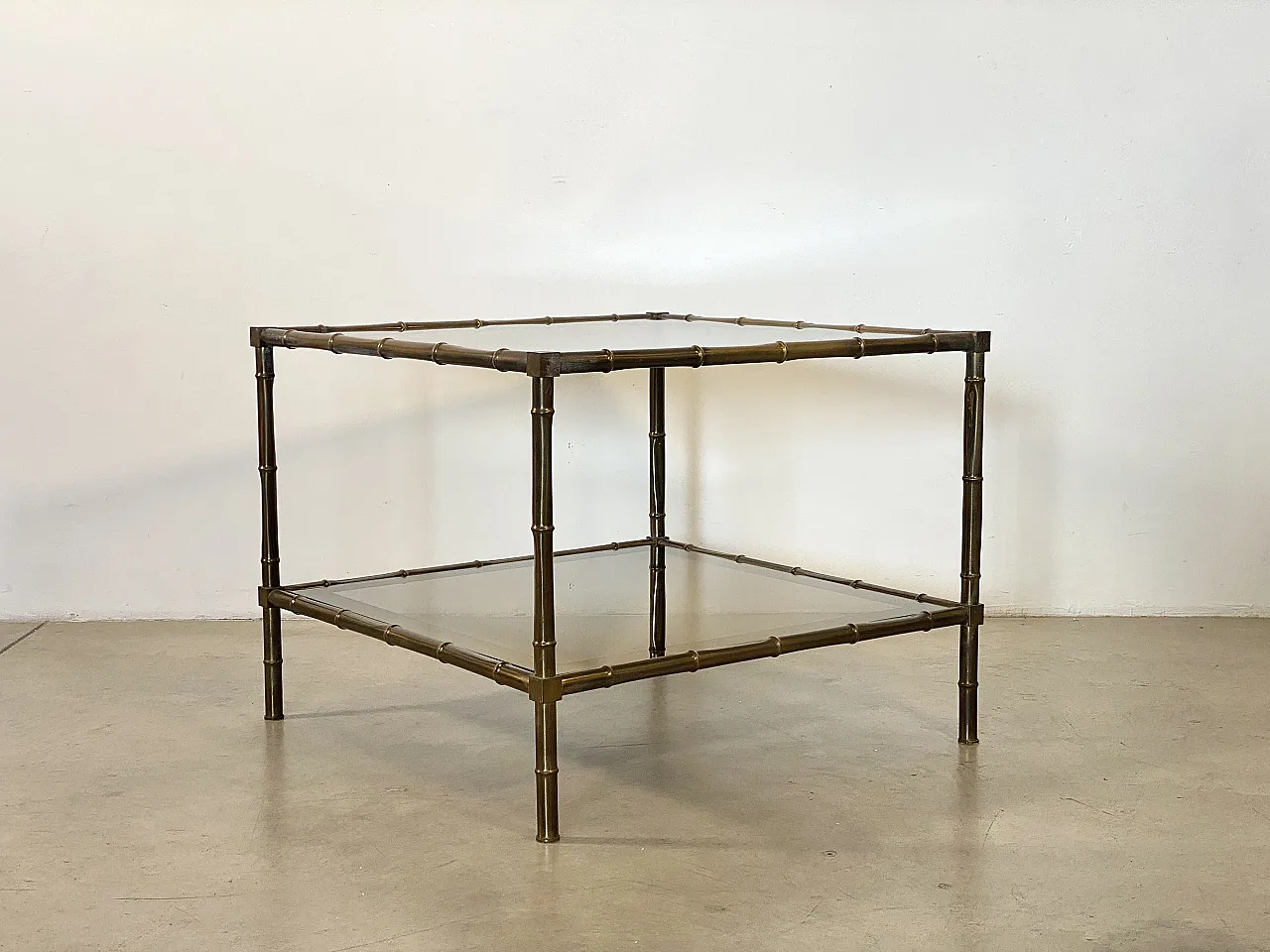 Square table in fake bamboo fake 70s 7