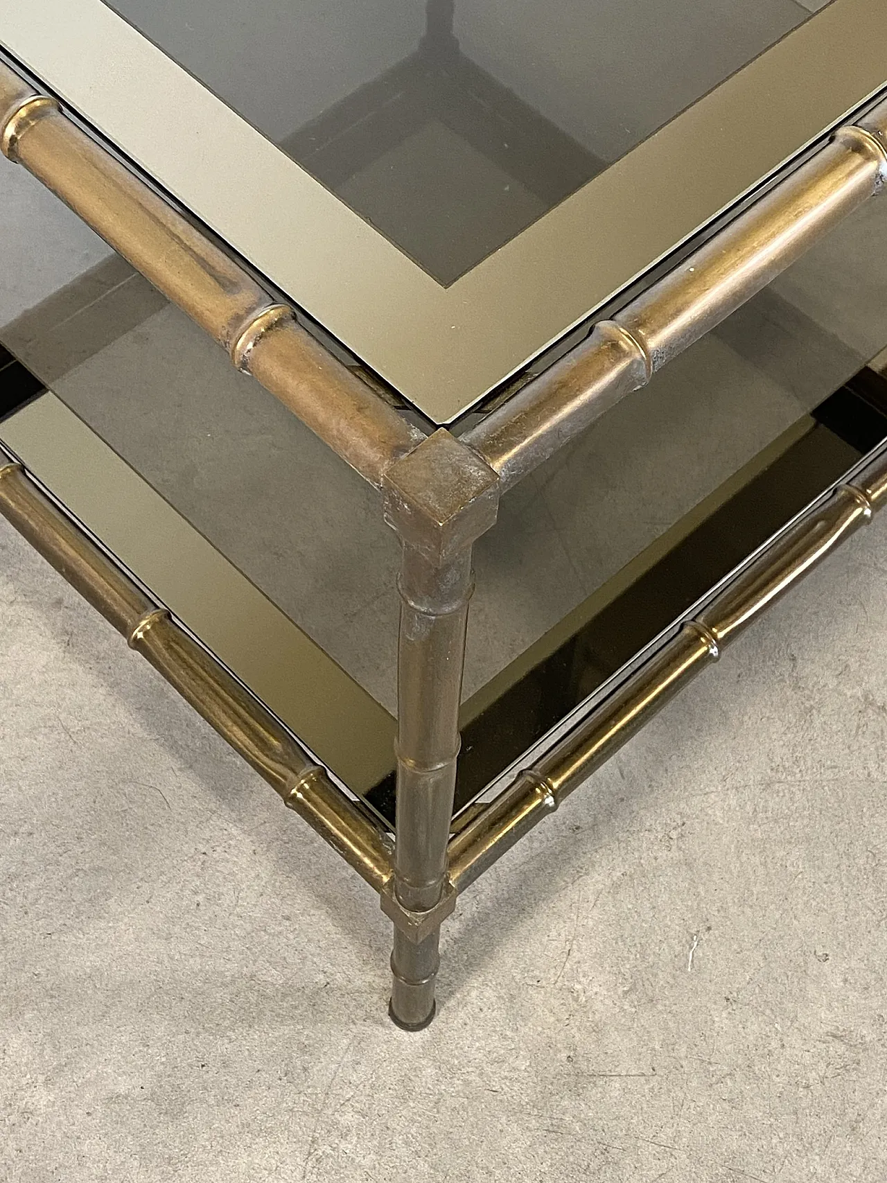 Square table in fake bamboo fake 70s 8