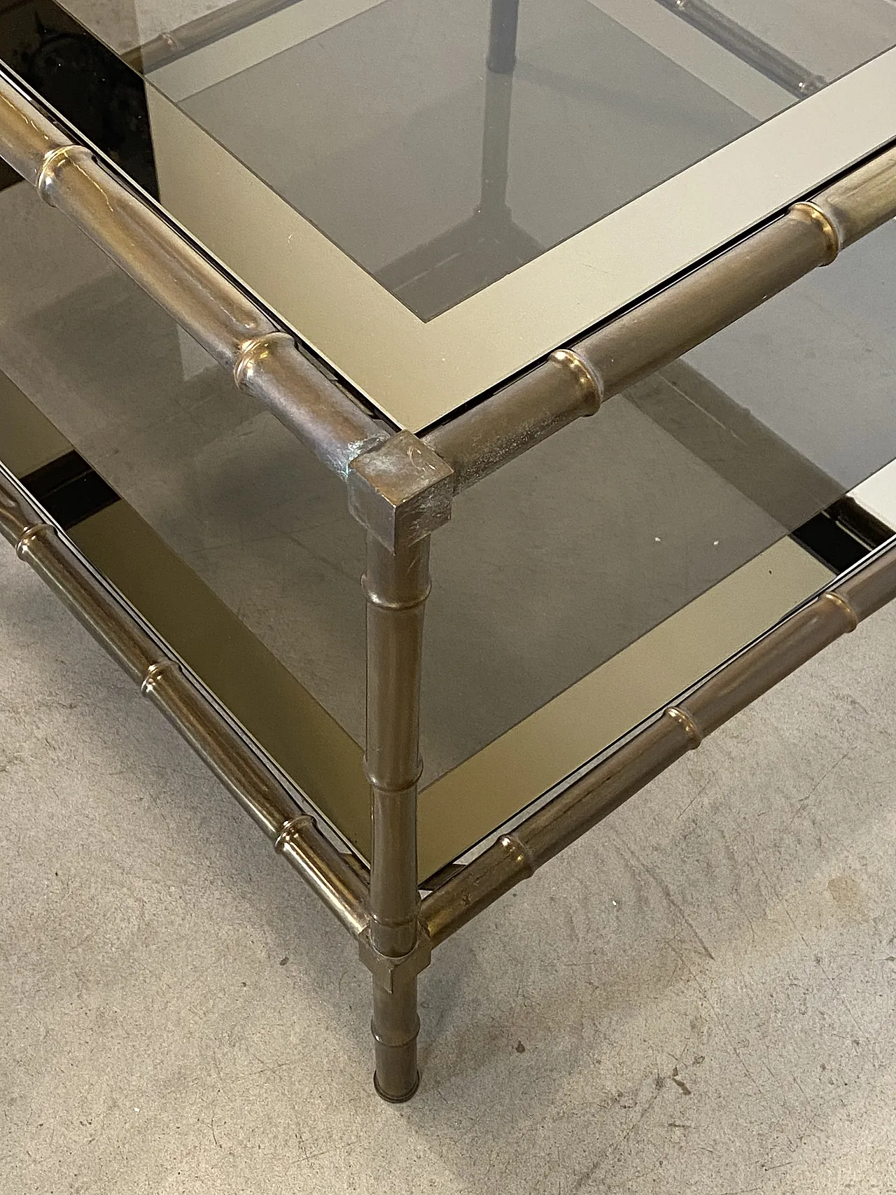 Square table in fake bamboo fake 70s 13