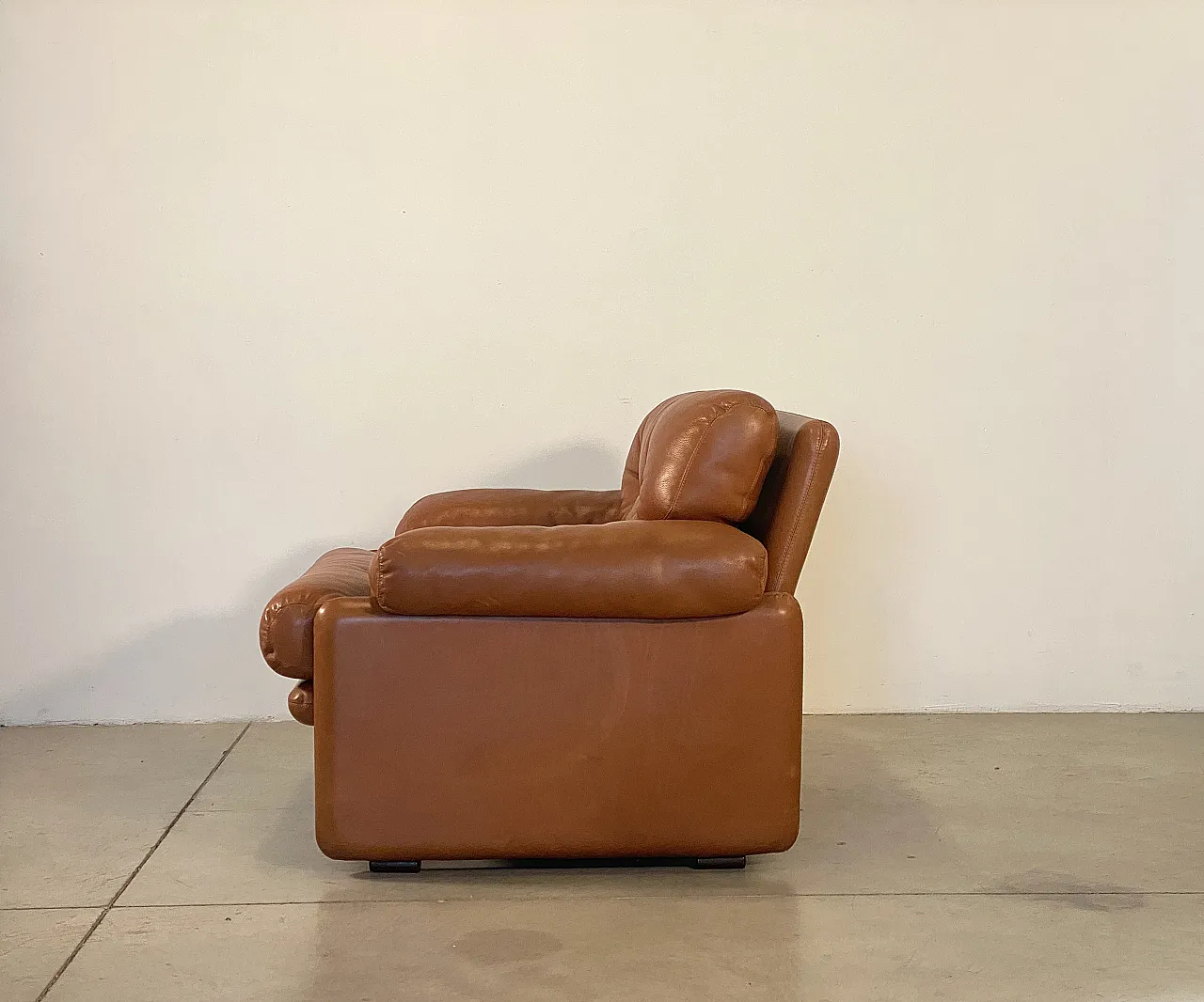 Poltrona con pouf mod. Coronado di Tobia Scarpa per B&B anni 70 10