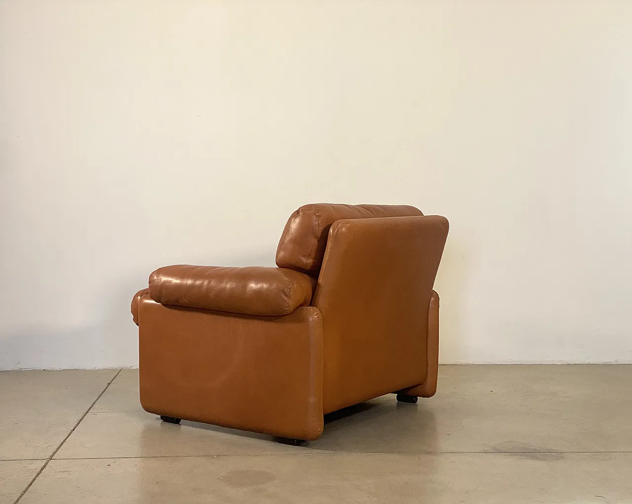 Poltrona con pouf mod. Coronado di Tobia Scarpa per B&B anni 70 14