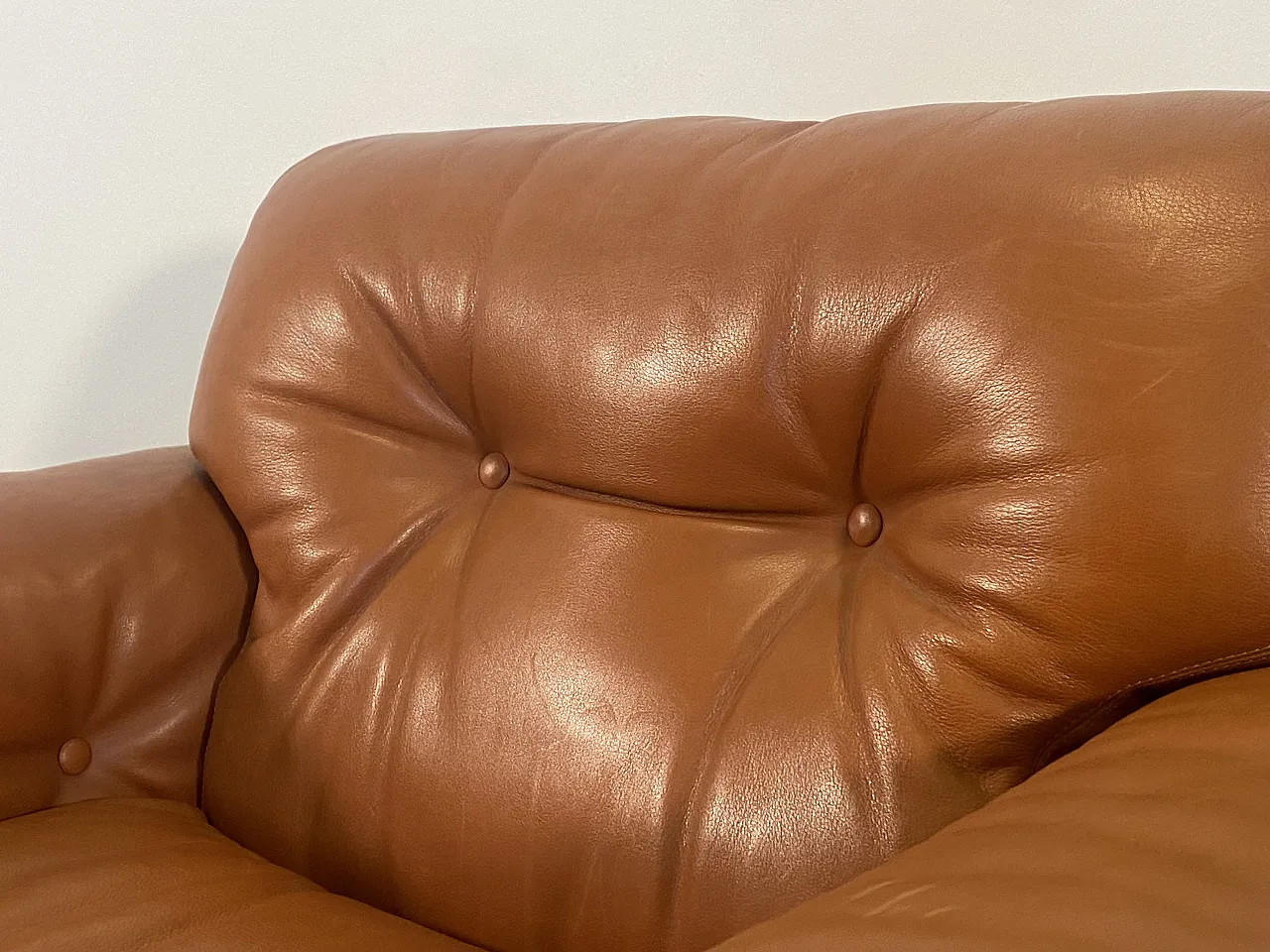 Poltrona con pouf mod. Coronado di Tobia Scarpa per B&B anni 70 15