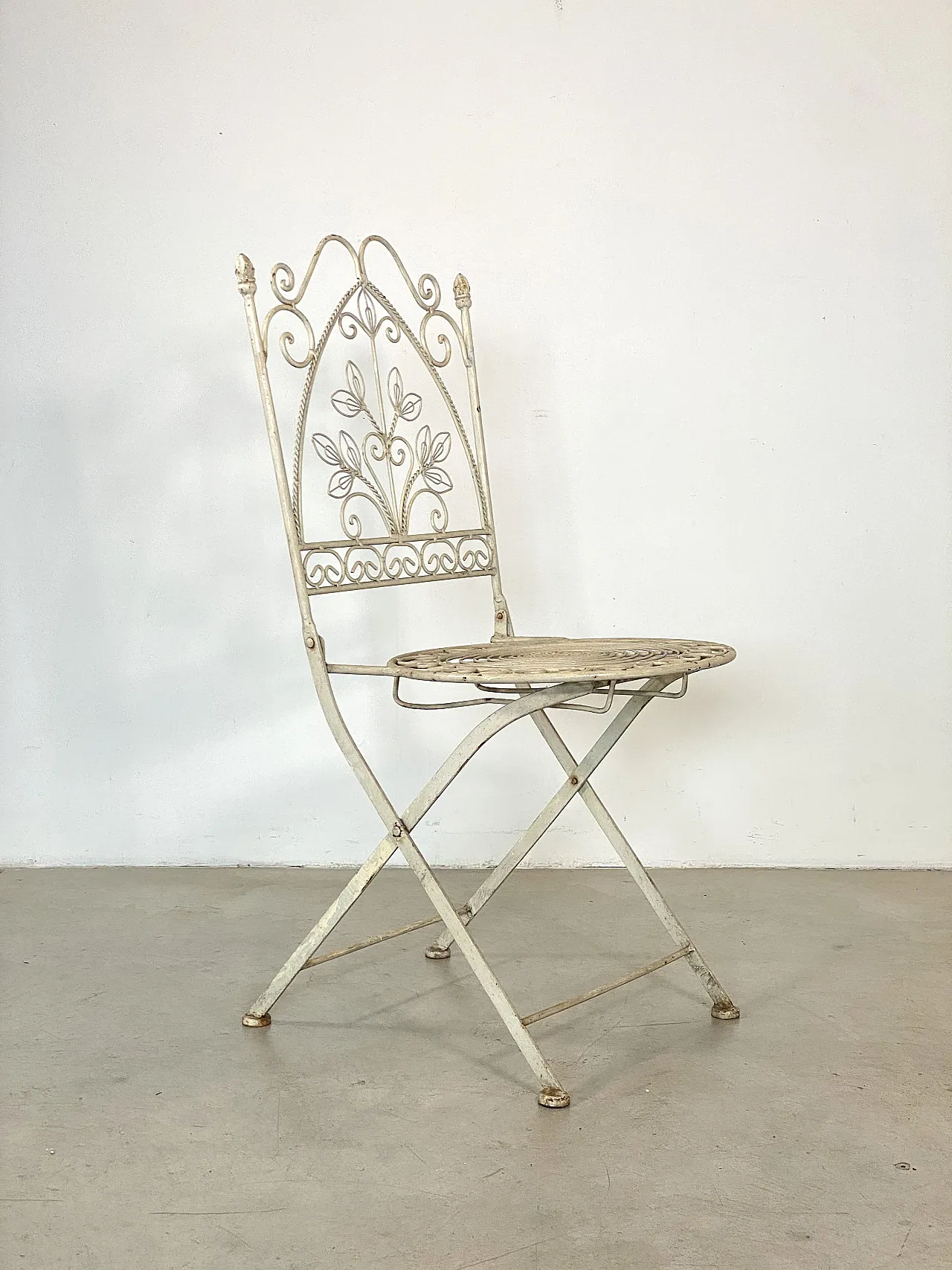 Set da giardino con 4 sedie pieghevoli e un tavolino anni '70 17