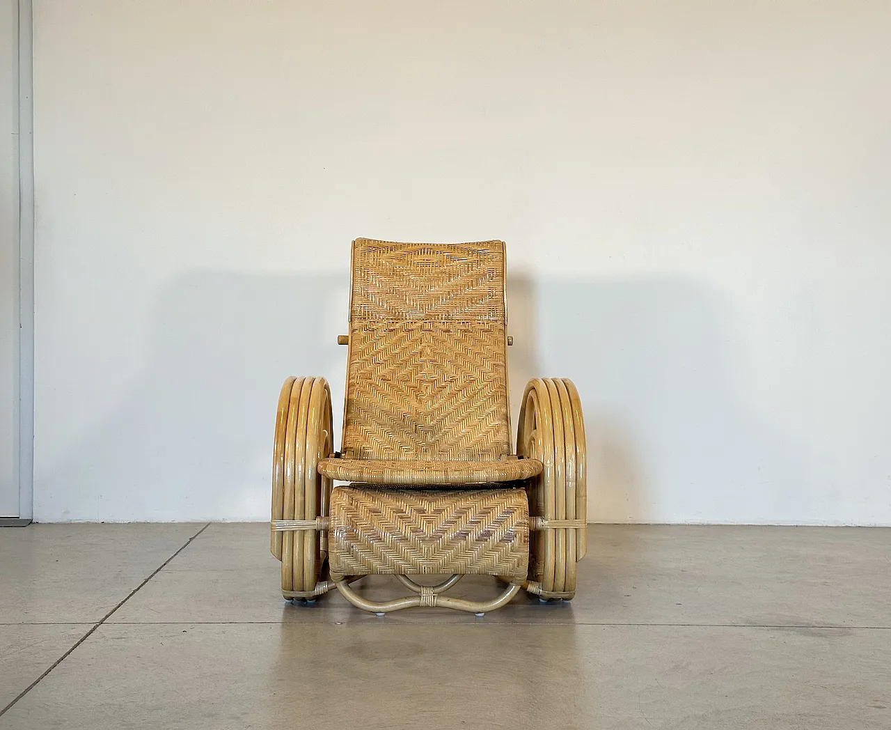 Coppia di chaises longue in bambù anni '80 14