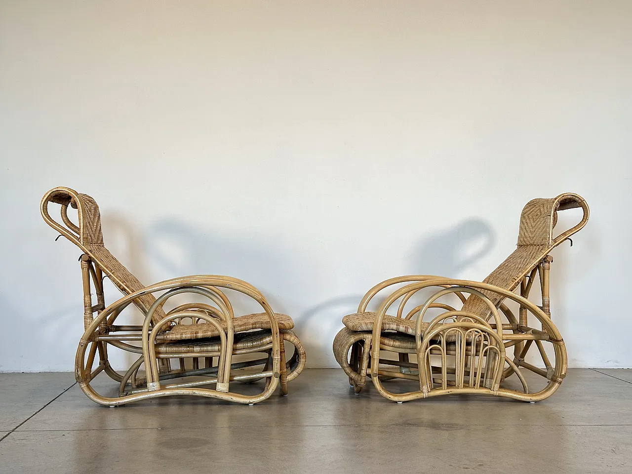 Coppia di chaises longue in bambù anni '80 16