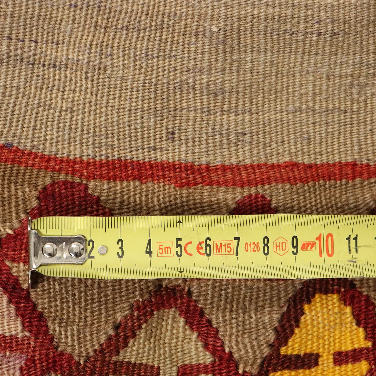 Thin knot Kilim rug in brown and orange wool 10