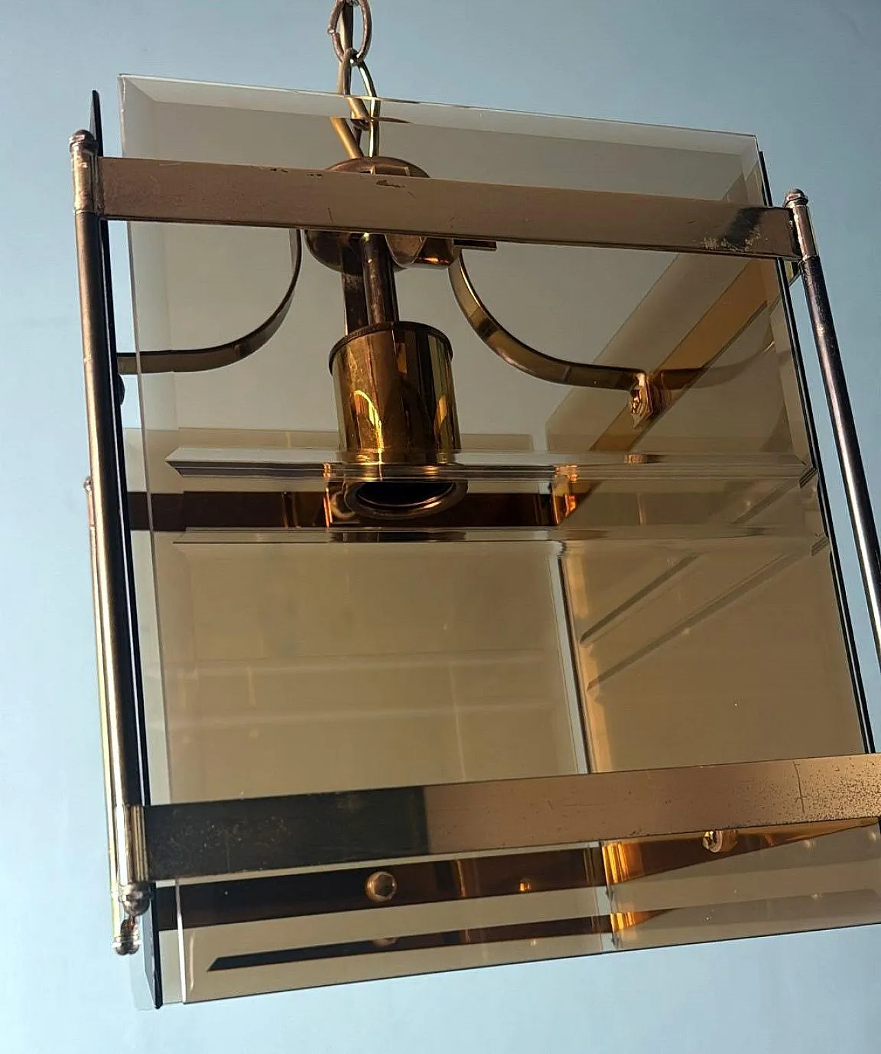 Lampadario in ottone con vetro smerigliato fumé di Sciolari, anni '70 11