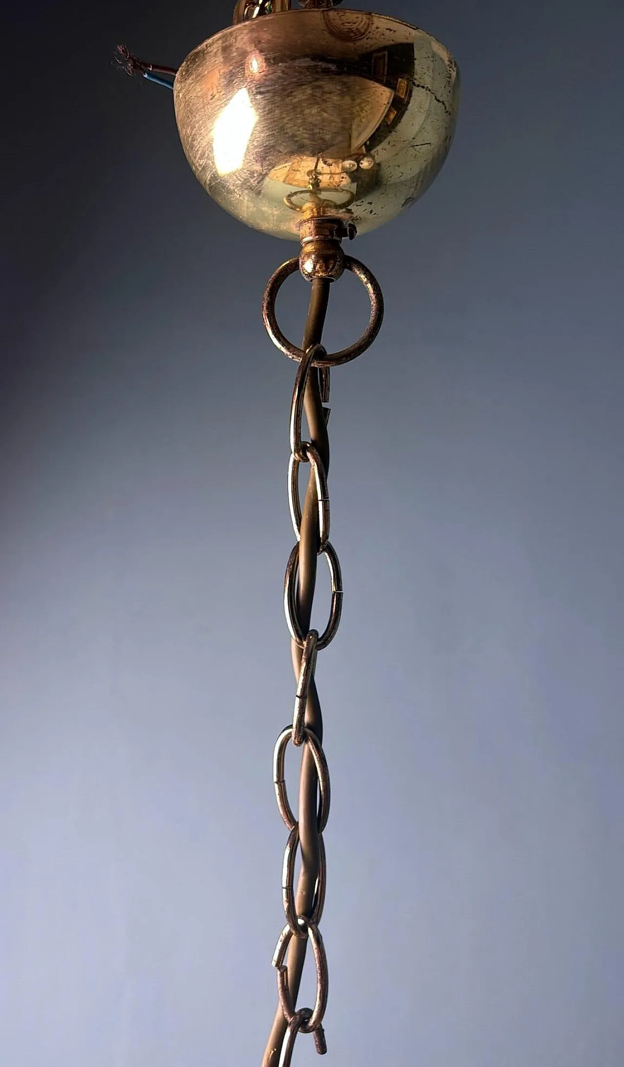 Lampadario in ottone con vetro smerigliato fumé di Sciolari, anni '70 16