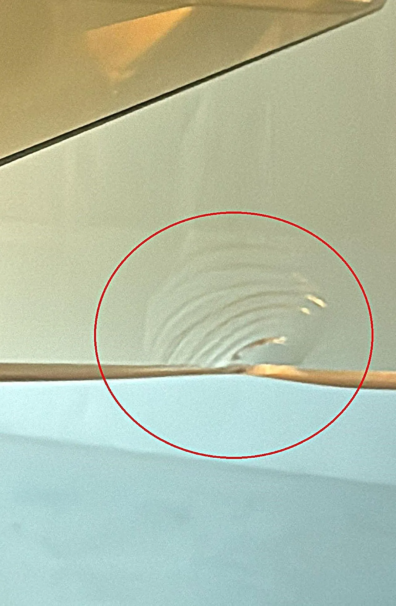 Lampadario in ottone con vetro smerigliato fumé di Sciolari, anni '70 19