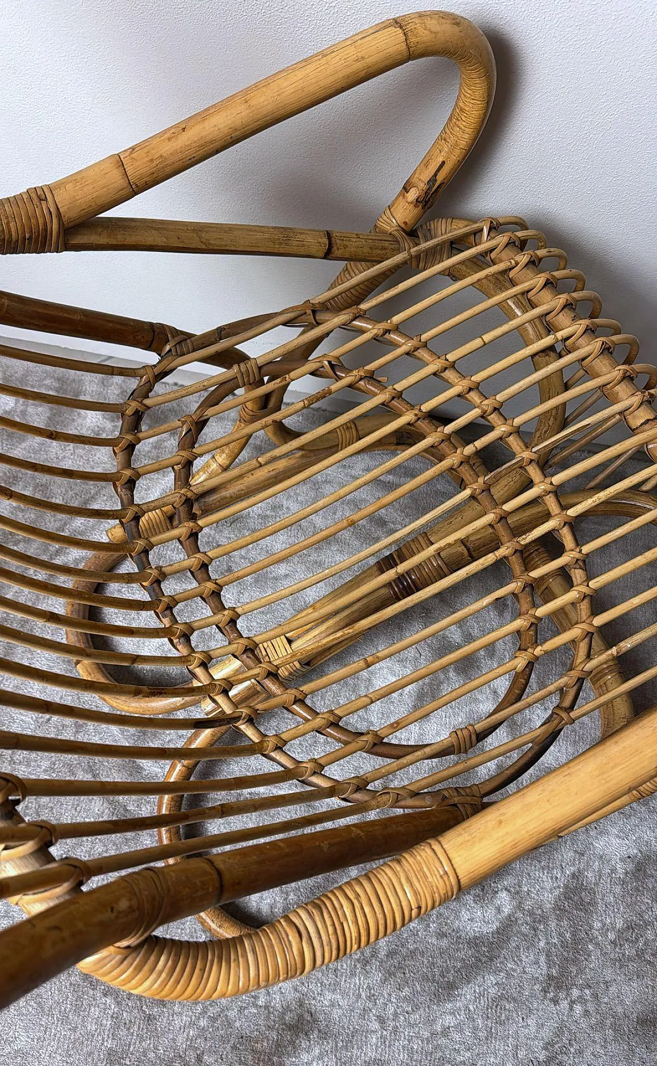 Poltrona a doghe in vimini e bambù in stile rustico, anni '60 12