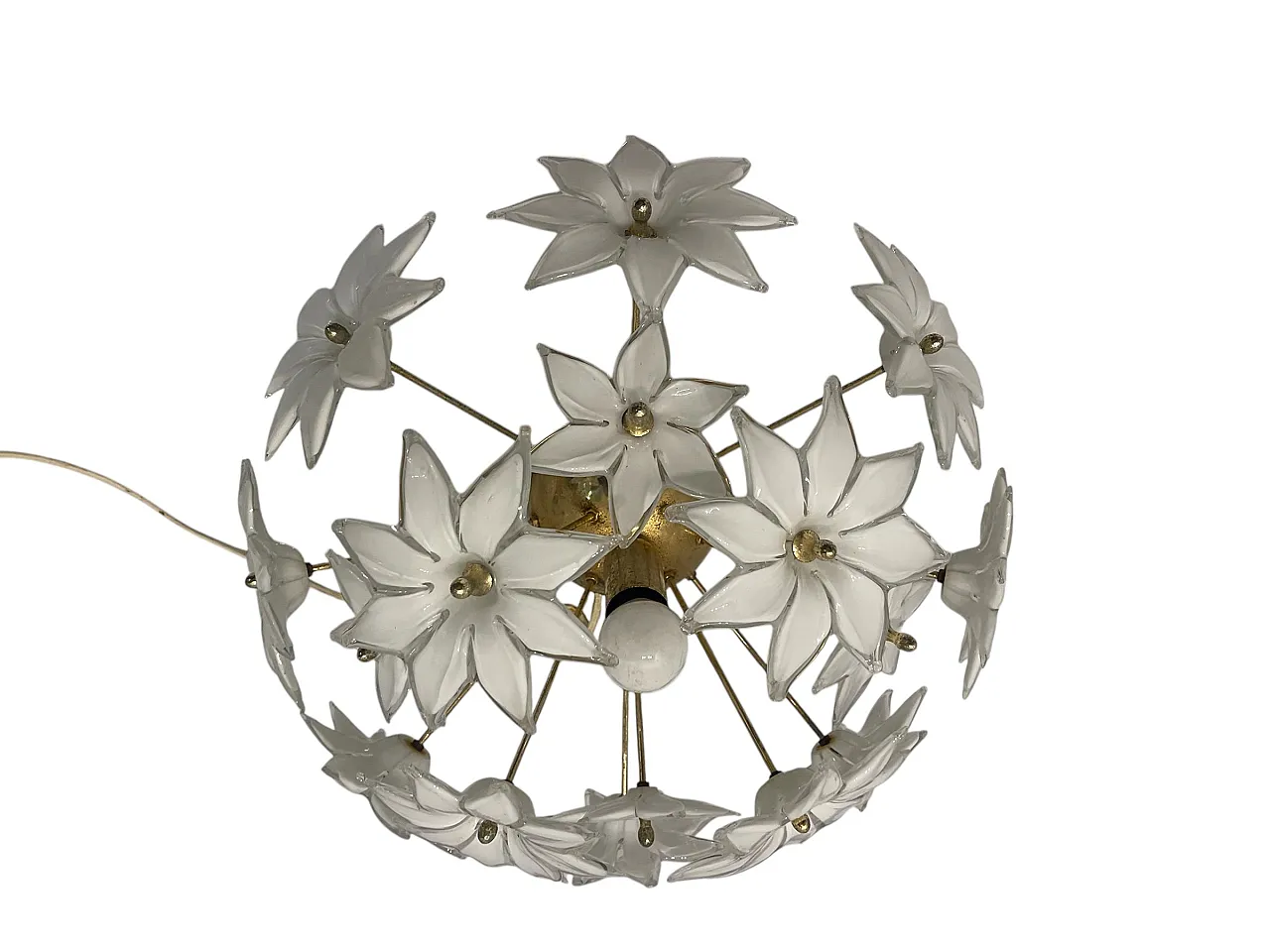 White Murano Flower and Brass Table Lamp, 1970s 8