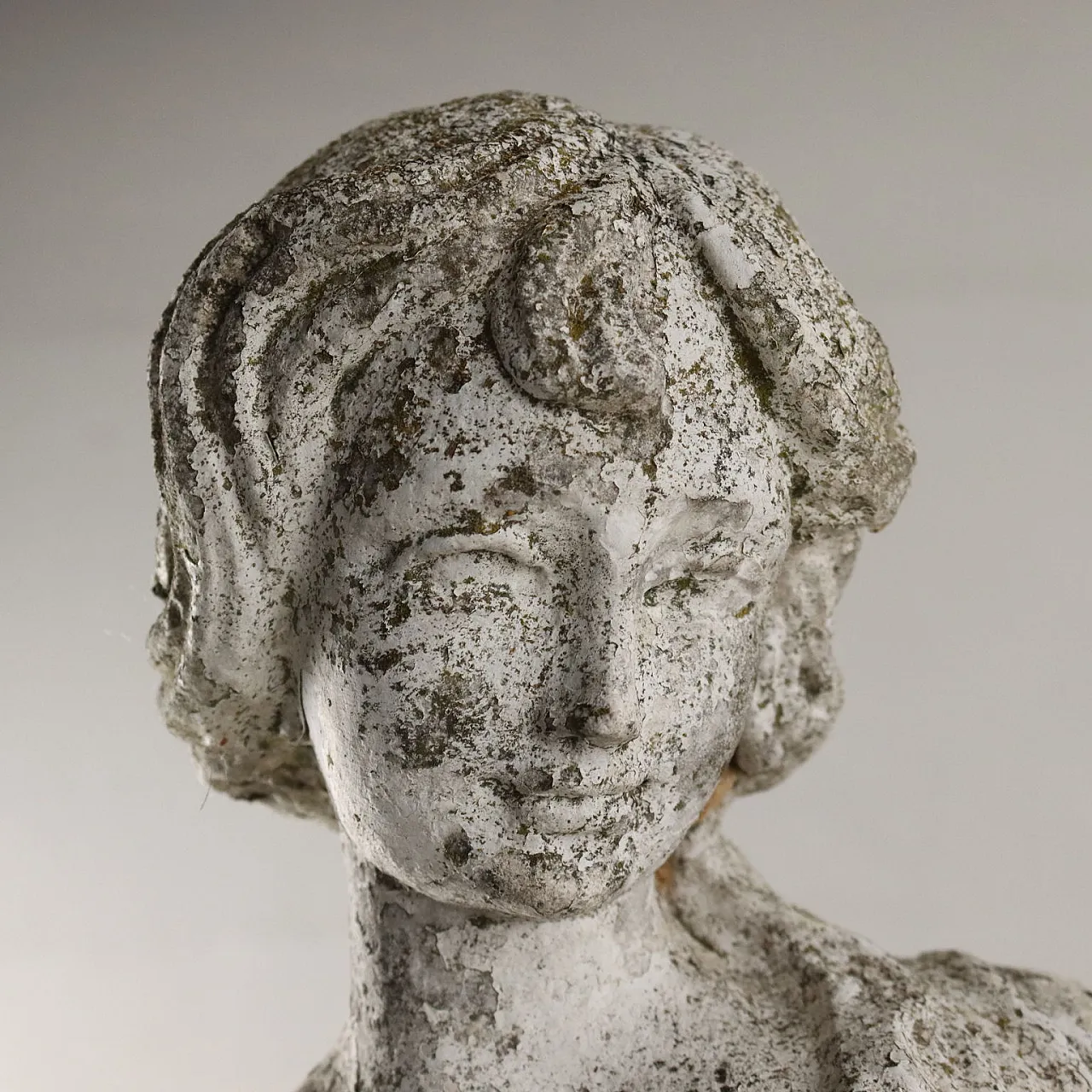 Figura femminile con anfore, statua da giardino in graniglia 3