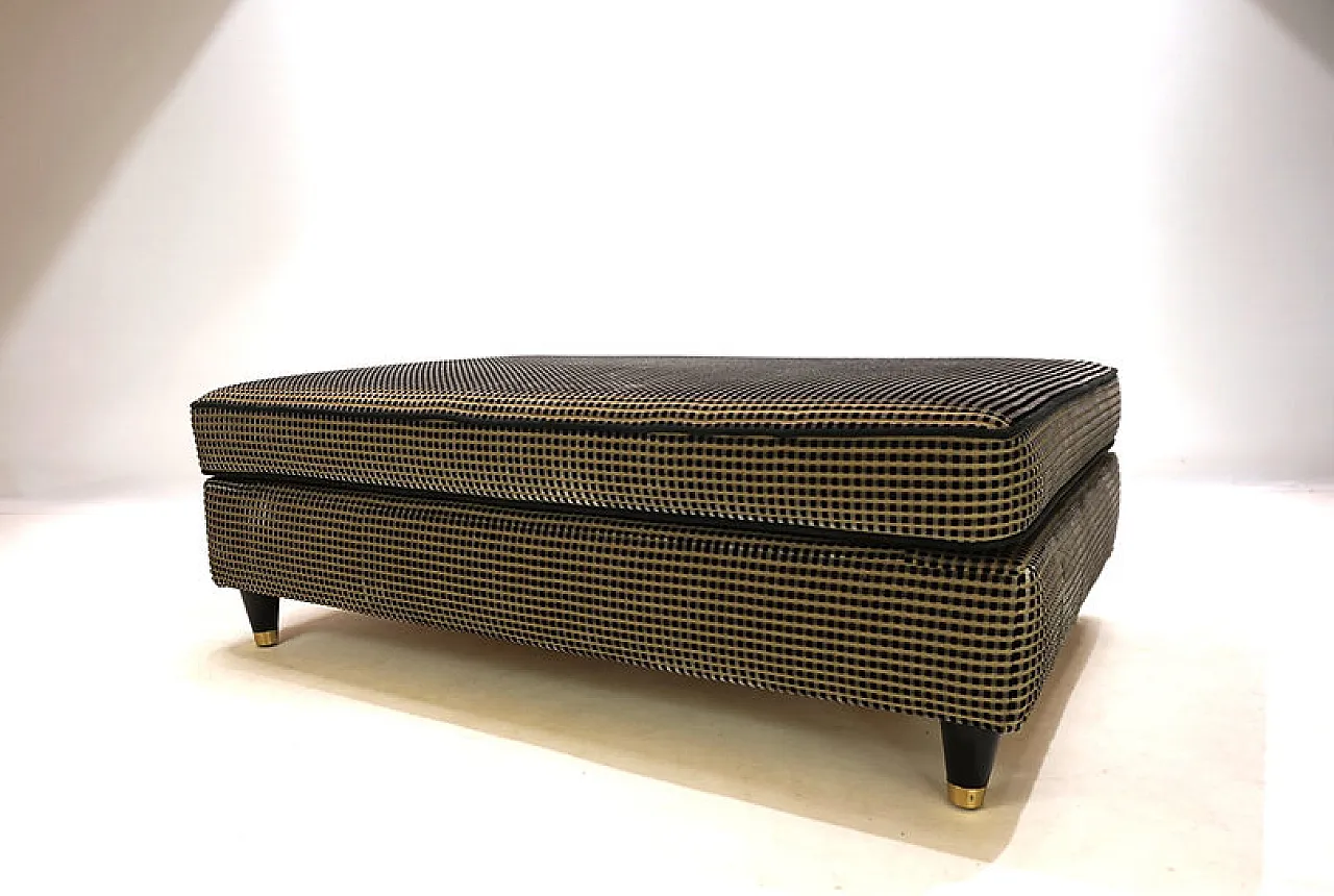 Pouf in tessuto vellutato di Pierre Cardin, anni '70 1