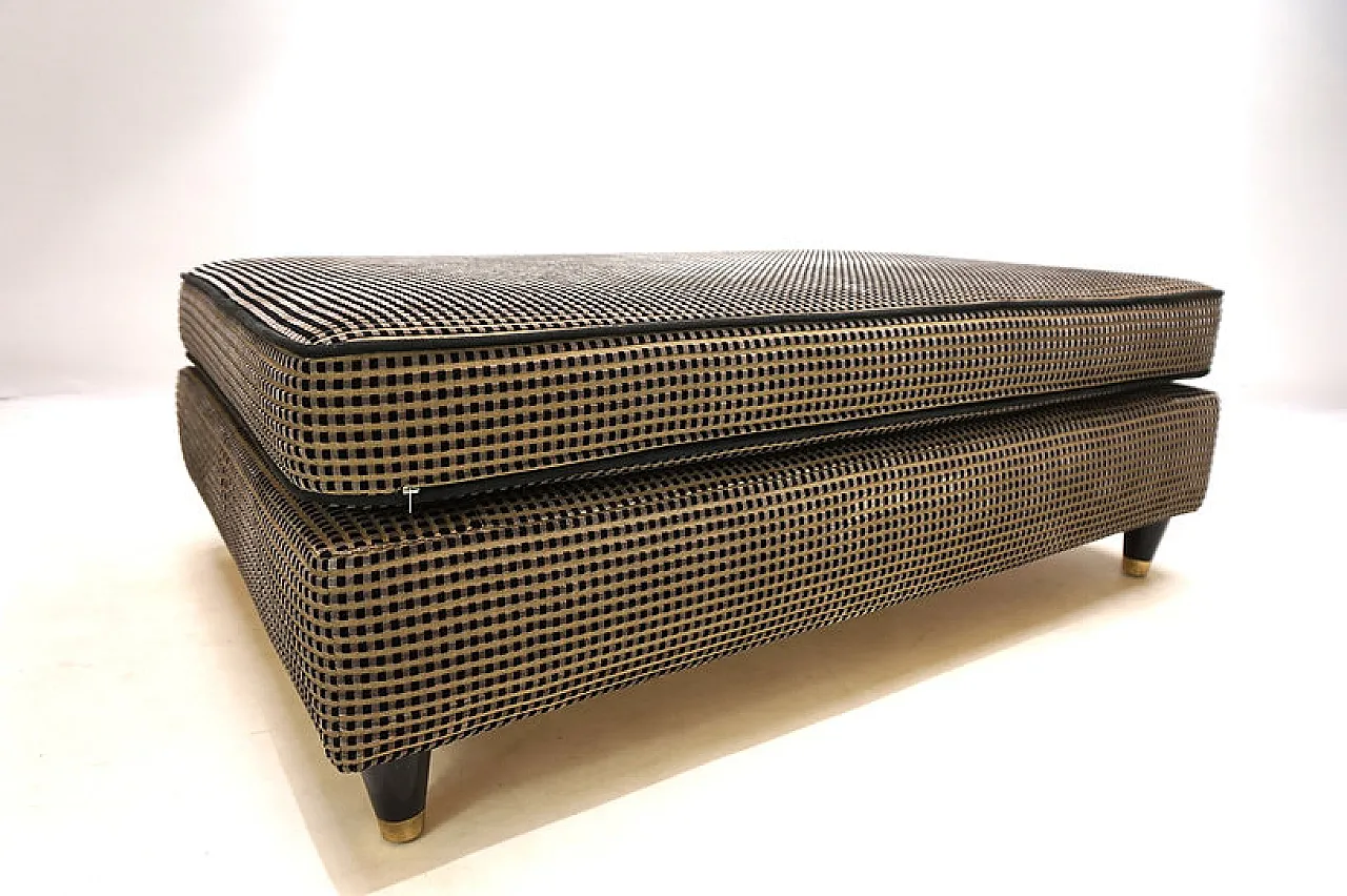 Pouf in tessuto vellutato di Pierre Cardin, anni '70 4