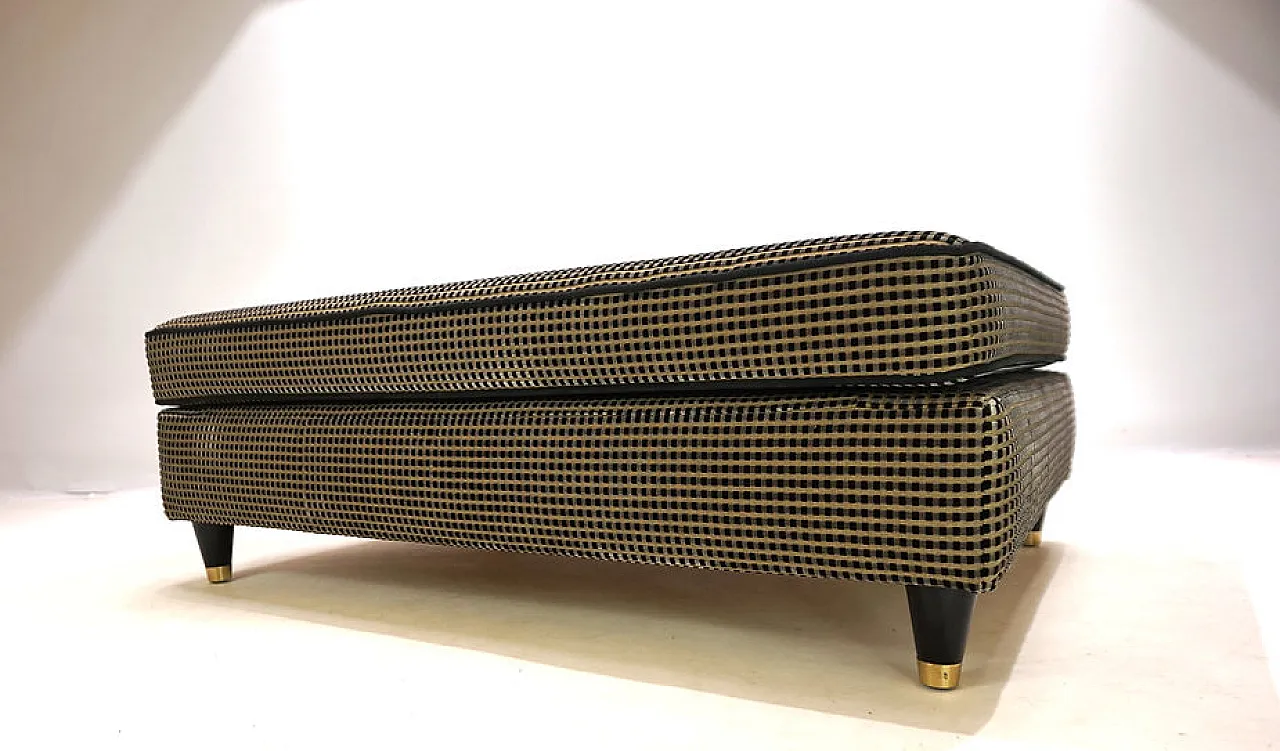 Pouf in tessuto vellutato di Pierre Cardin, anni '70 6