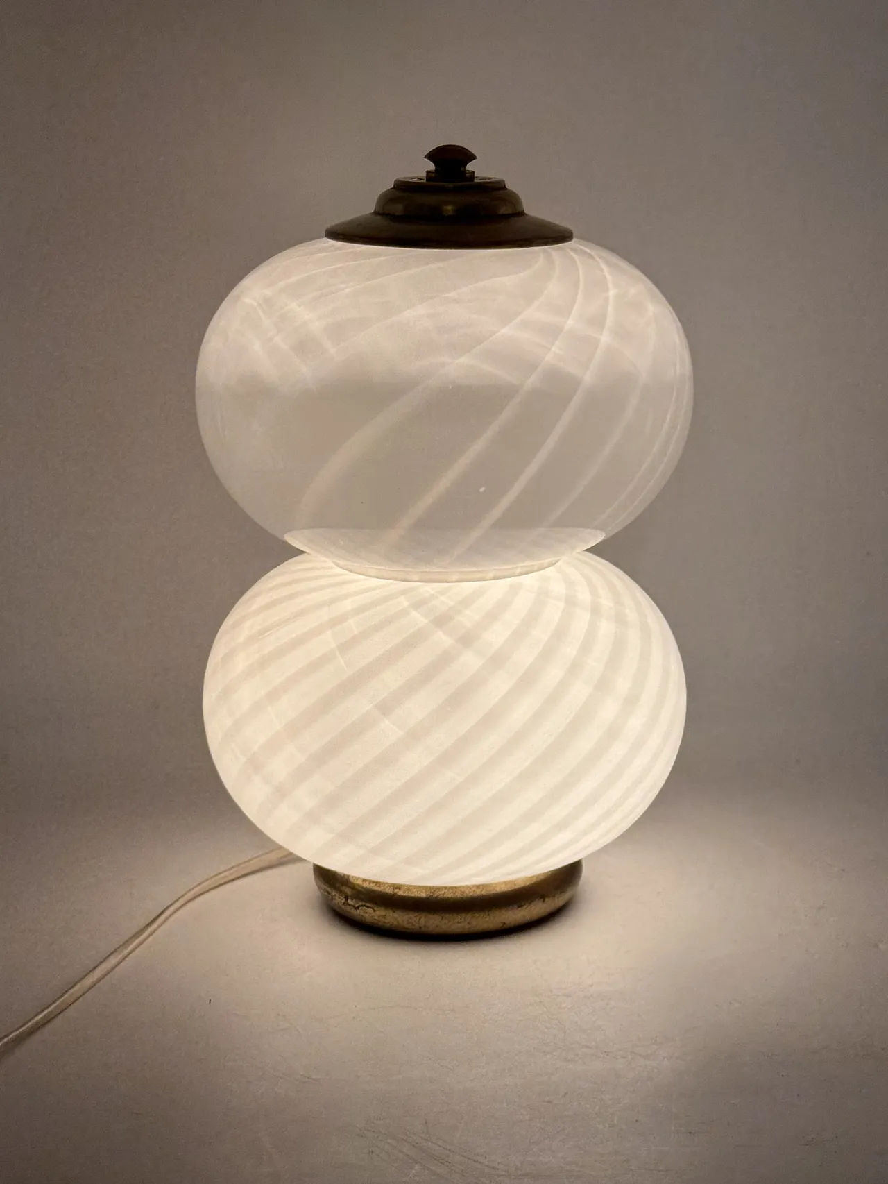 Mid-Century Brass and Glass Table Lamp, Gielle Italy, 1970s 13