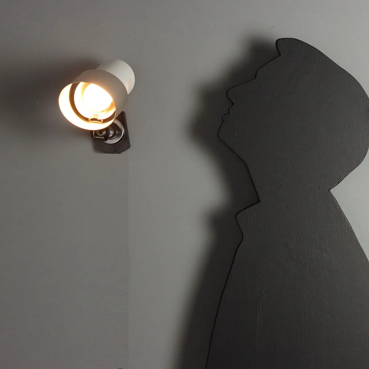 Lampada da parete orientabile in alluminio cromato, anni '70 2