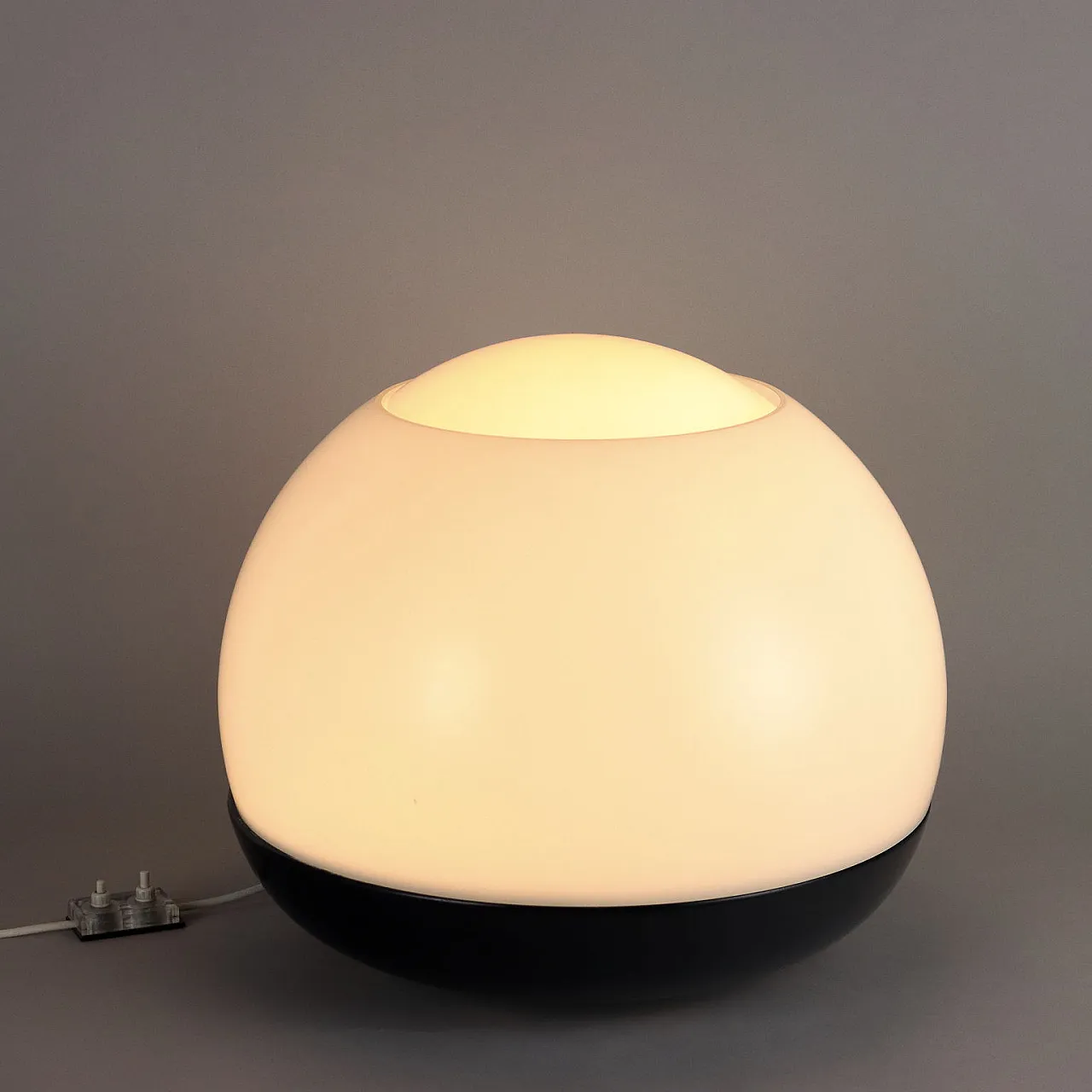 Platea table lamp by Ferrari & Tartaglino for Artemide, 1960s 1