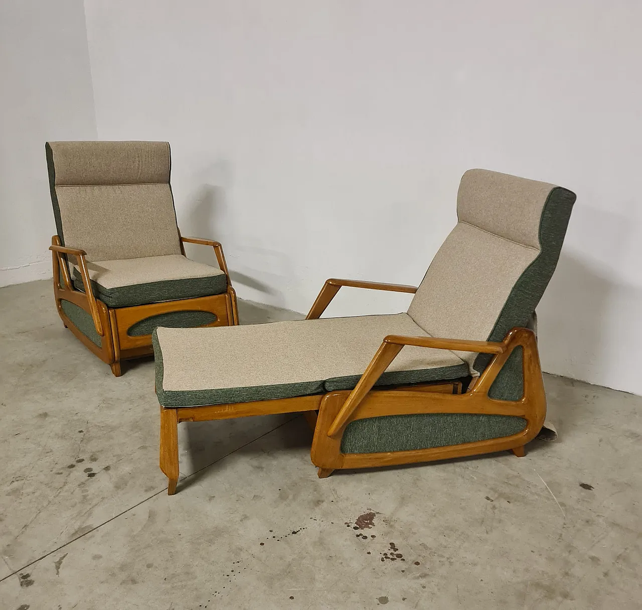 Pair of the French manufacturing armchairs 1950s 11
