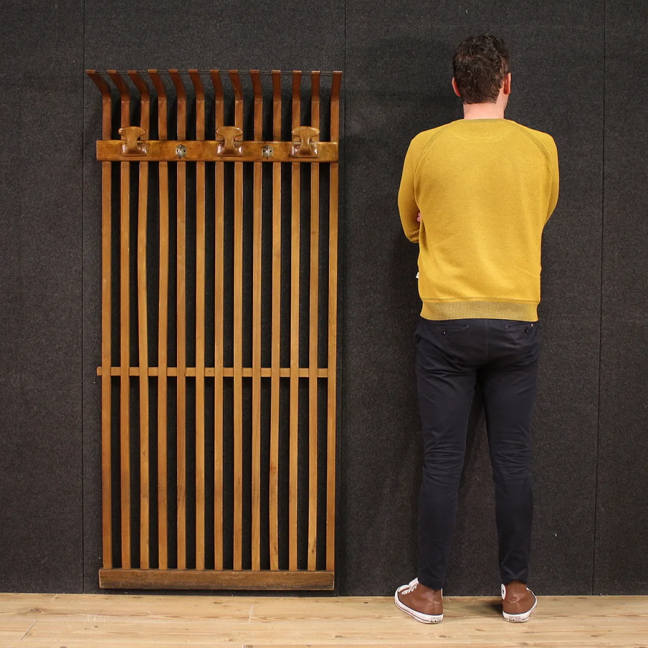 Appendiabiti da muro a stecche design anni '60 2