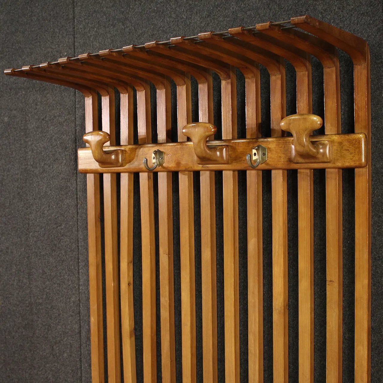 Appendiabiti da muro a stecche design anni '60 7