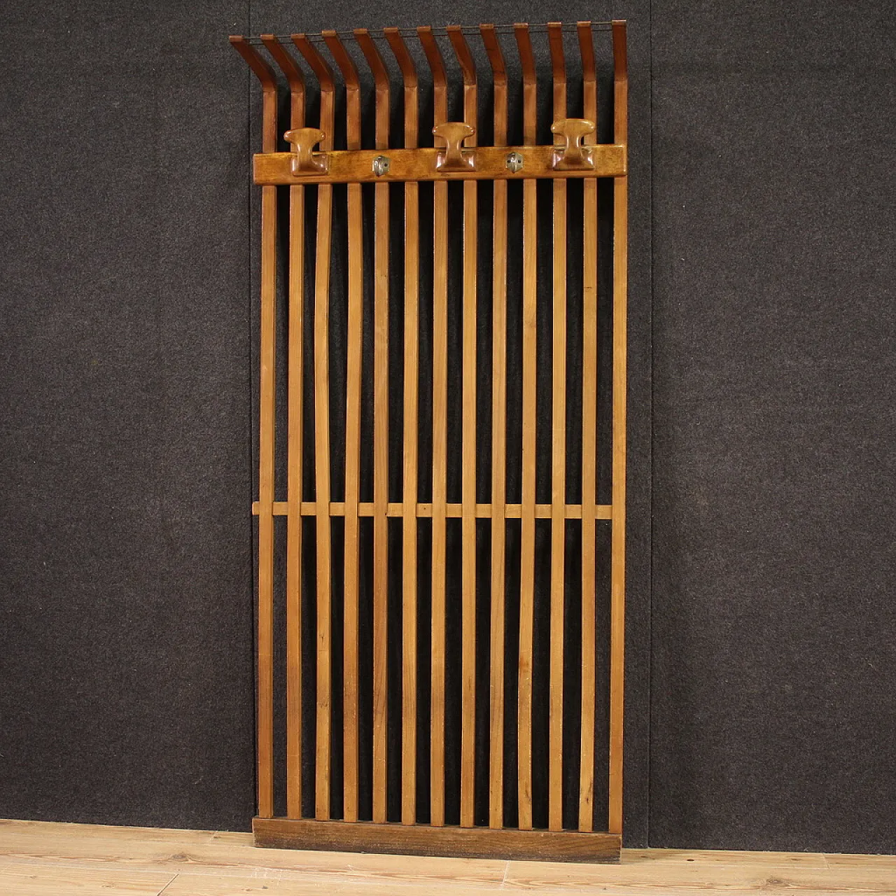 Appendiabiti da muro a stecche design anni '60 11