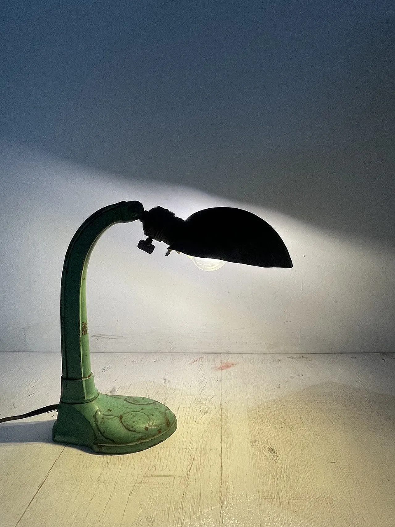 Lampada Da Tavolo In Ottone, Francia, anni '30 7