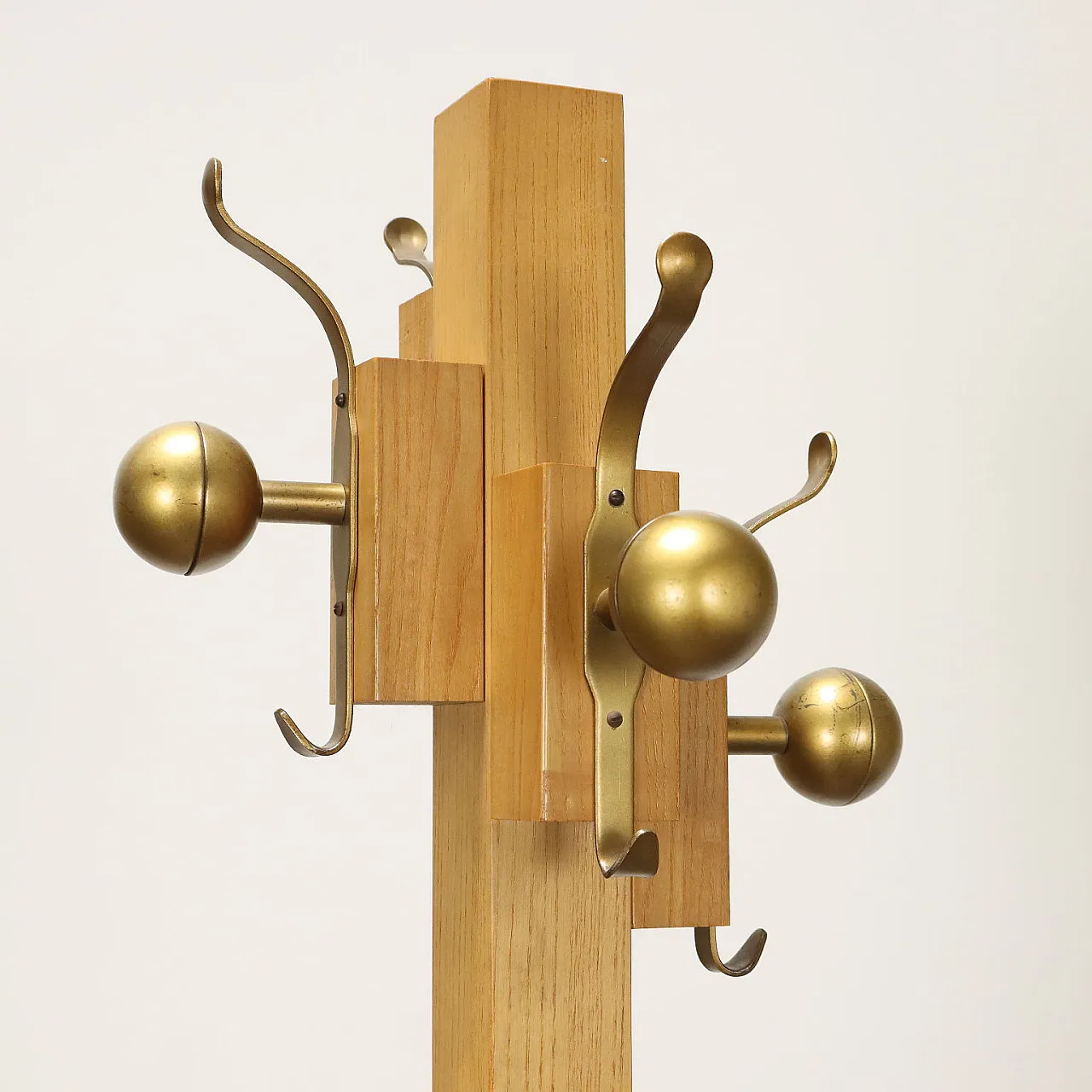 Appendiabiti in faggio e ottone, anni '70 3