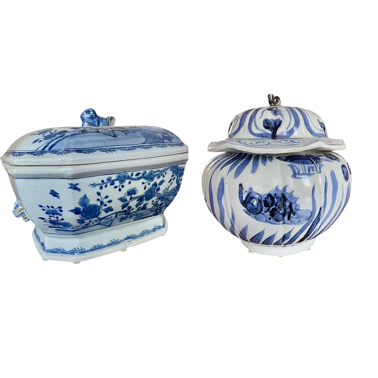 French ceramic vases in white and blue ceramic, 20th century 12