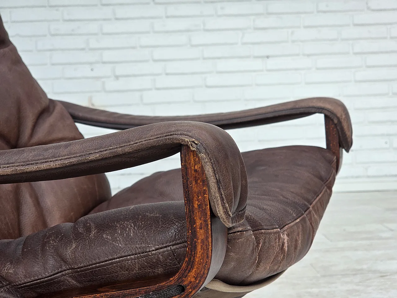 Norwegian sofa by Ingmar Relling for Westnofa, model "Siesta", 1970s 5