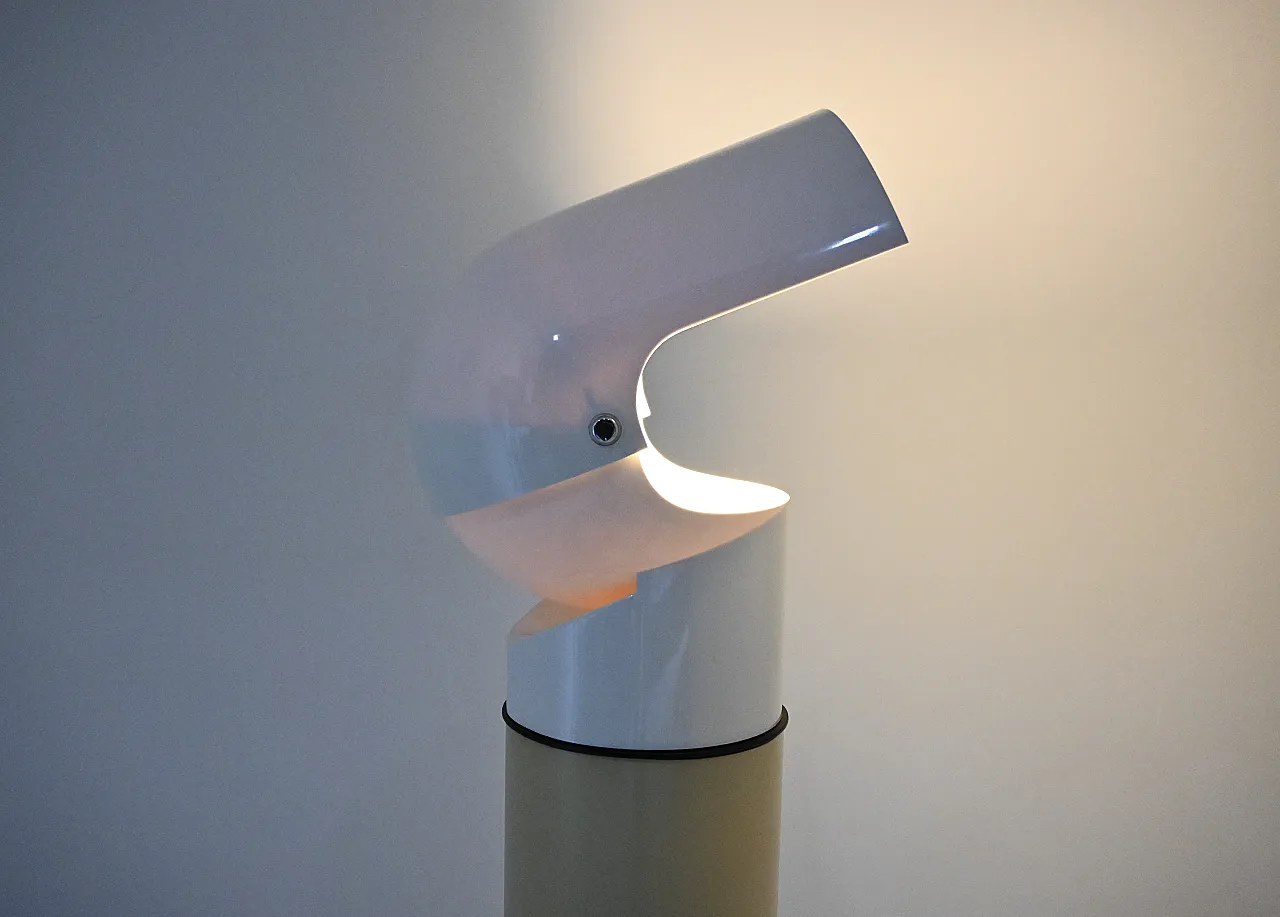 Mezzo Pileo Floor Lamp di Gae Aulenti per Artemide, anni '70 10