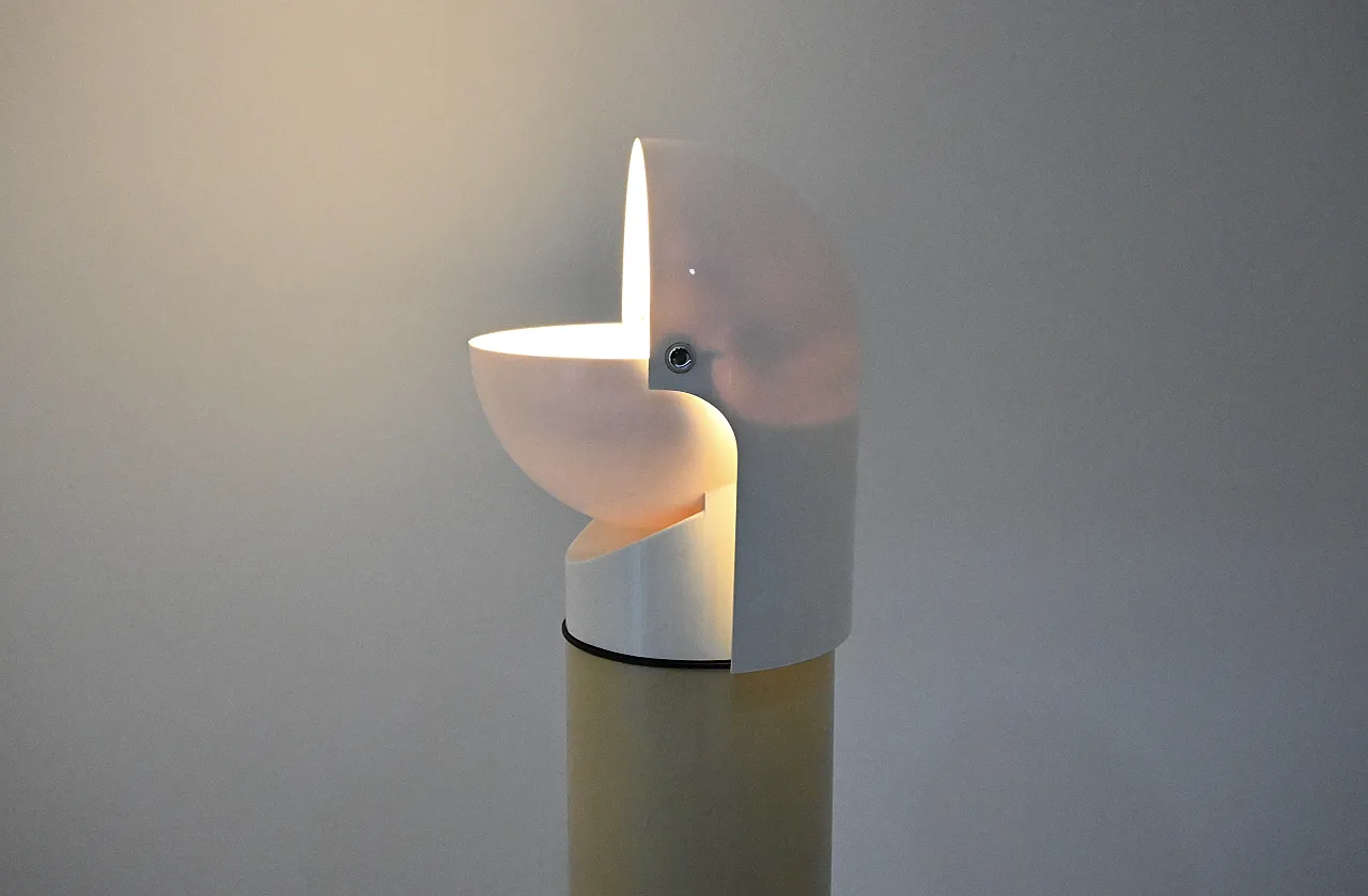 Mezzo Pileo Floor Lamp di Gae Aulenti per Artemide, anni '70 12