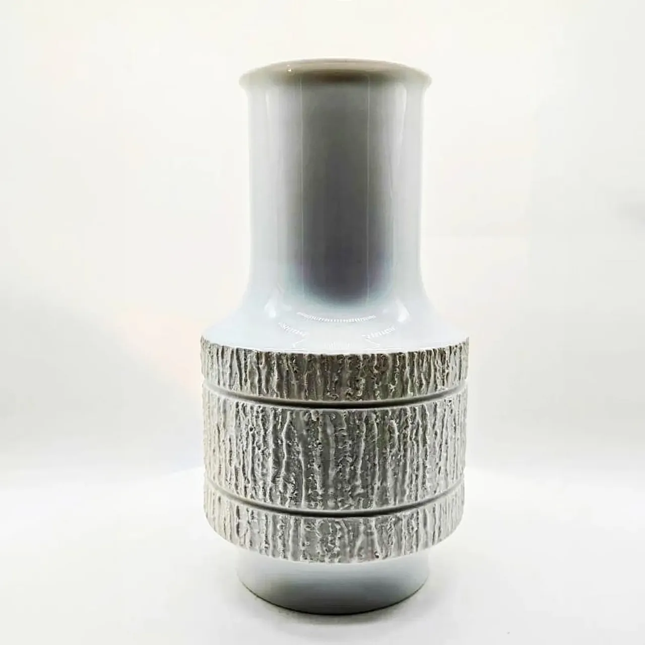 Vaso in porcellana Op Art di Richard Scharrer per Thomas, anni '70 8