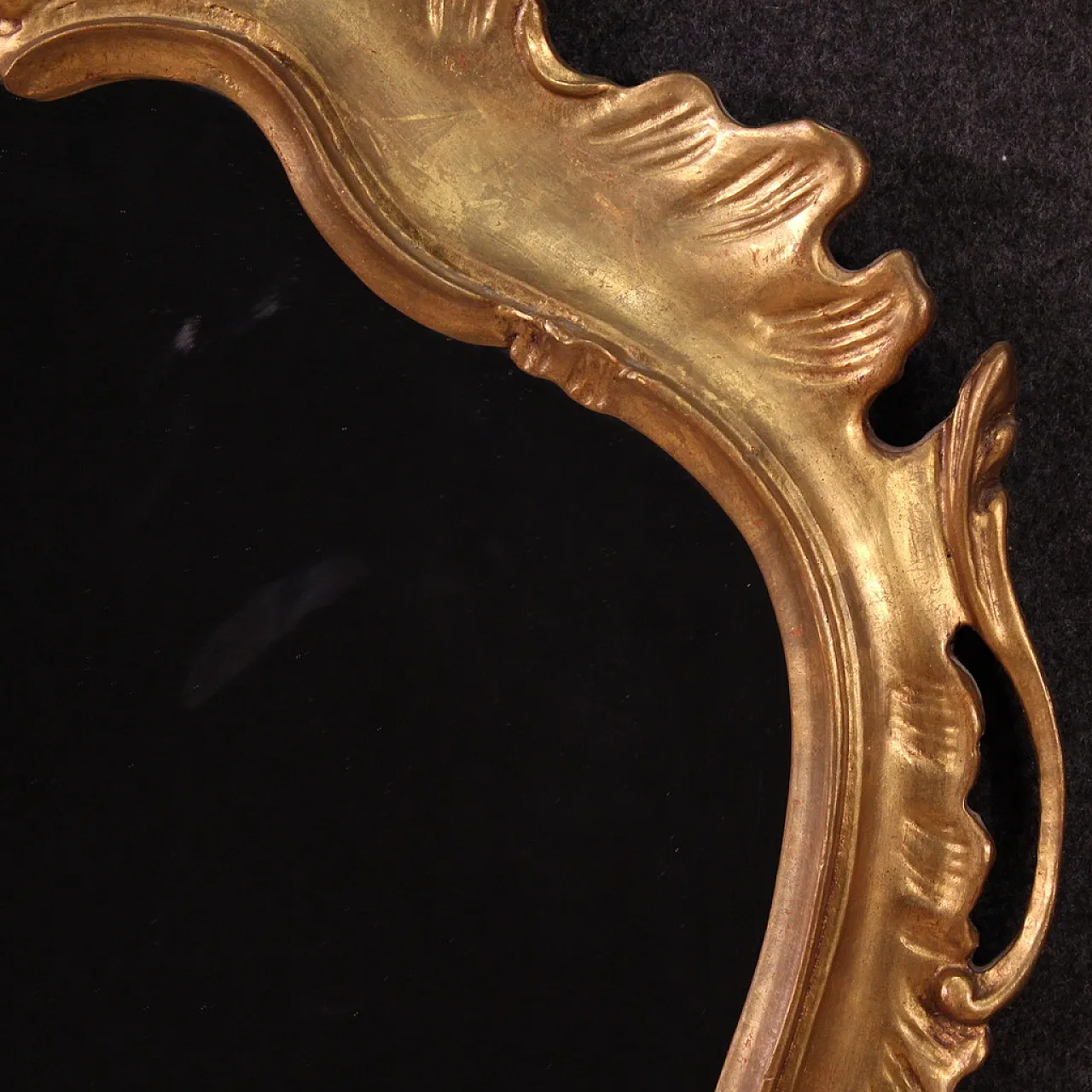 Grande specchiera dorata in stile Luigi XV con cartiglio, '900 8