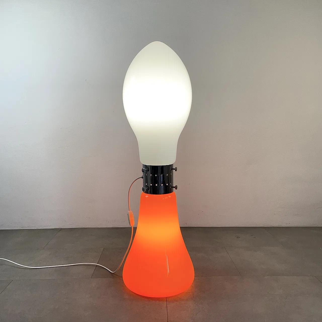 Birillo di Carlo Nason's earth lamp for Mazzega, Murano Italia '70 2