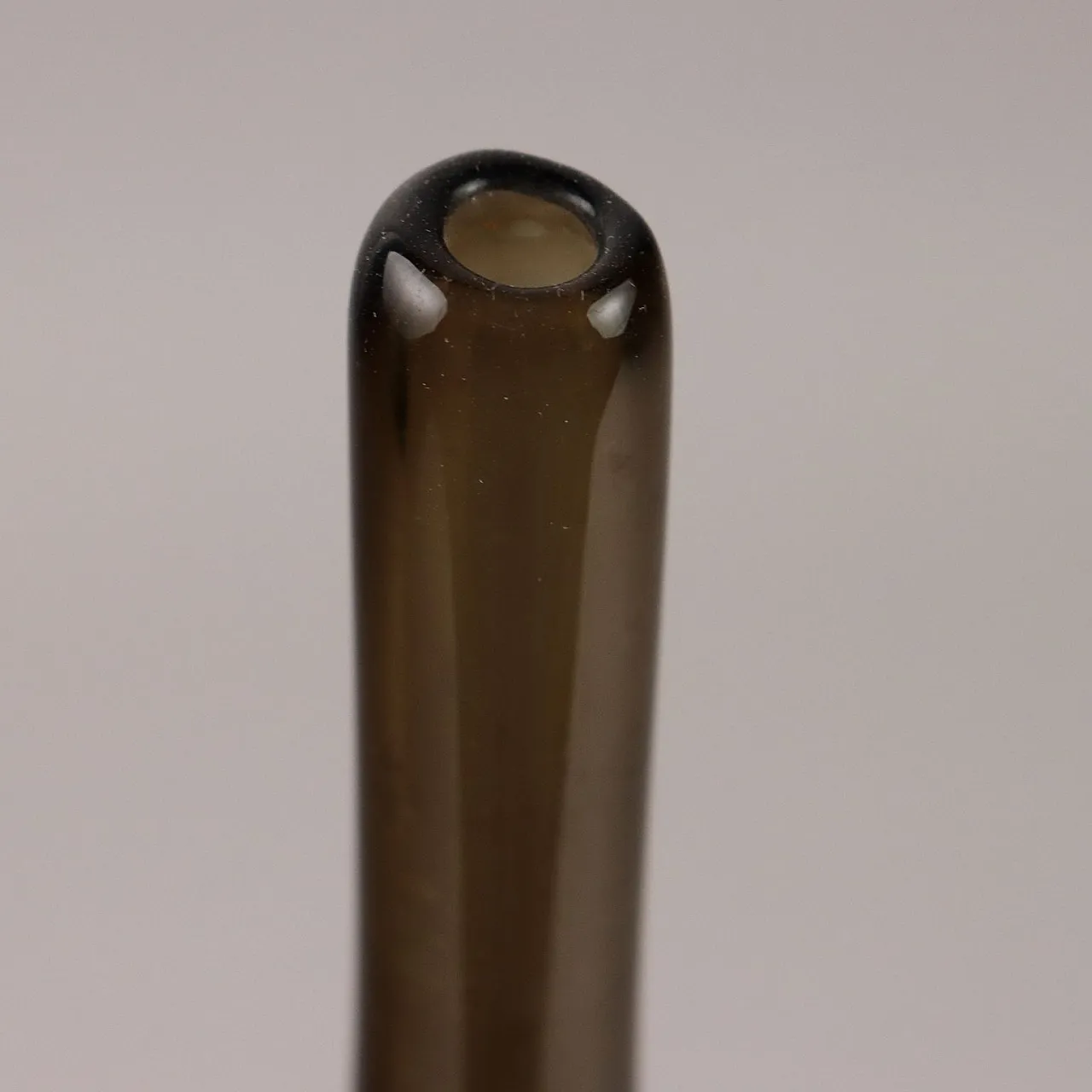 Vaso in vetro verde, anni '60 5