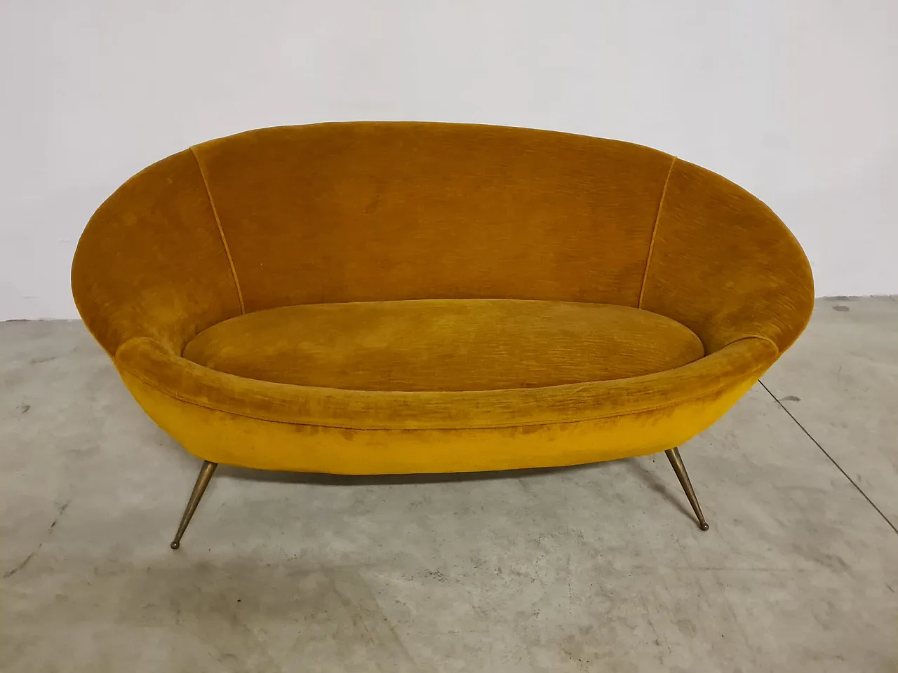 Sofa egg yellow, 60s 12