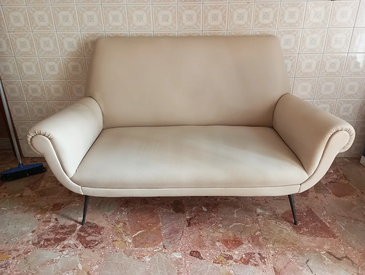White sofa, 60s 1