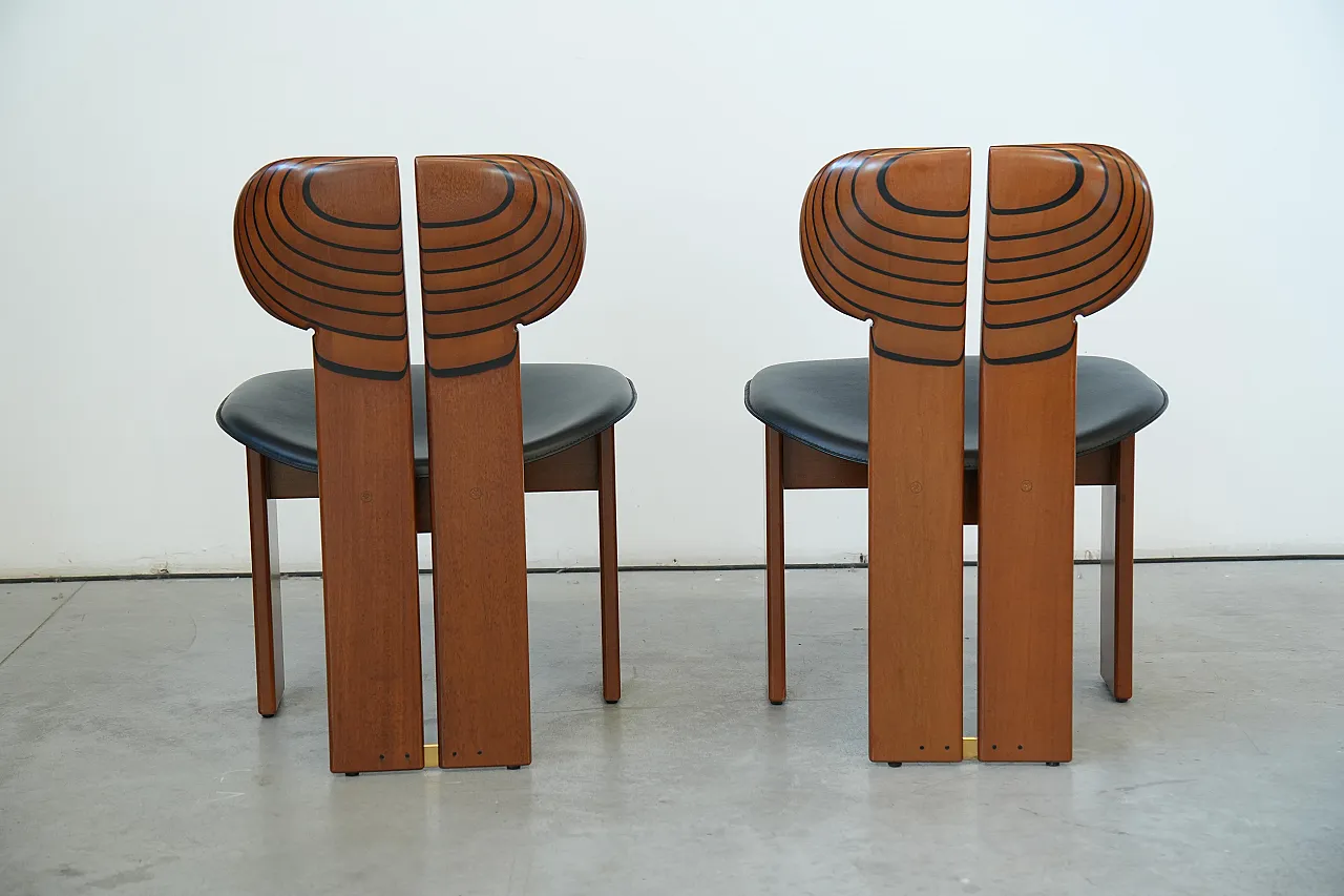 Africa leather and walnut chair by Afra and Tobia Scarpa, 1970s 7