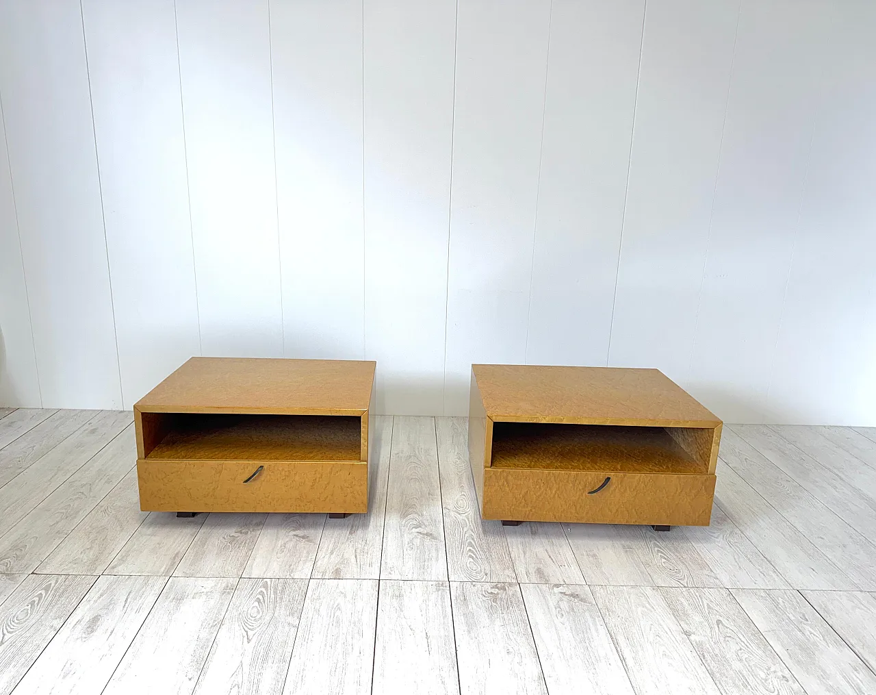 Pair of bedside tables by Giovanni Offredi for Saporiti, 1980s 3
