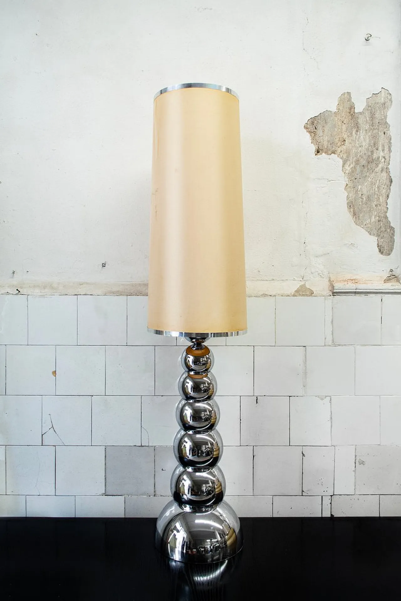 Lampada da terra di Goffredo Reggiani, anni '70 2