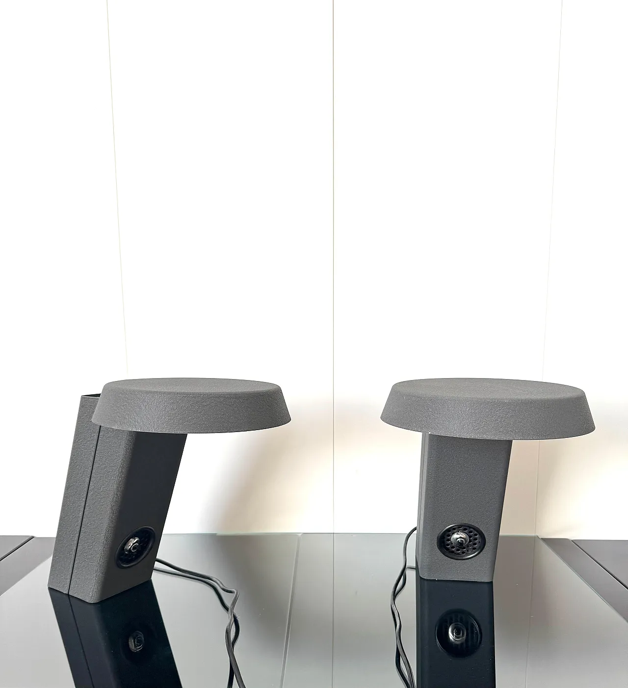 Pair of lamps mod. 607 by Gino Sarfatti for Arteluce, 1970s 8