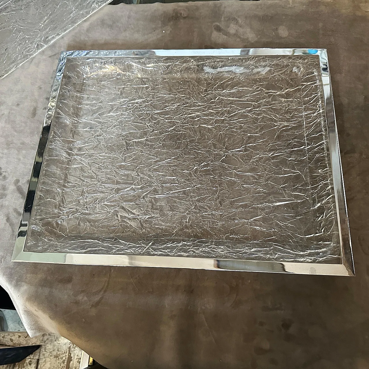 Vassoio in lucite e placcato argento di Ulderico Cavinato, anni '80 3