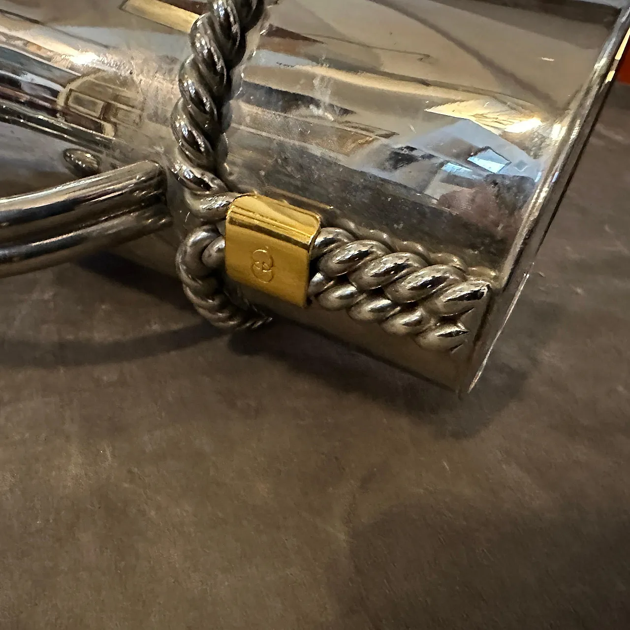 Bottiglia in argento e ottone di Gucci Firenze, anni '70 6