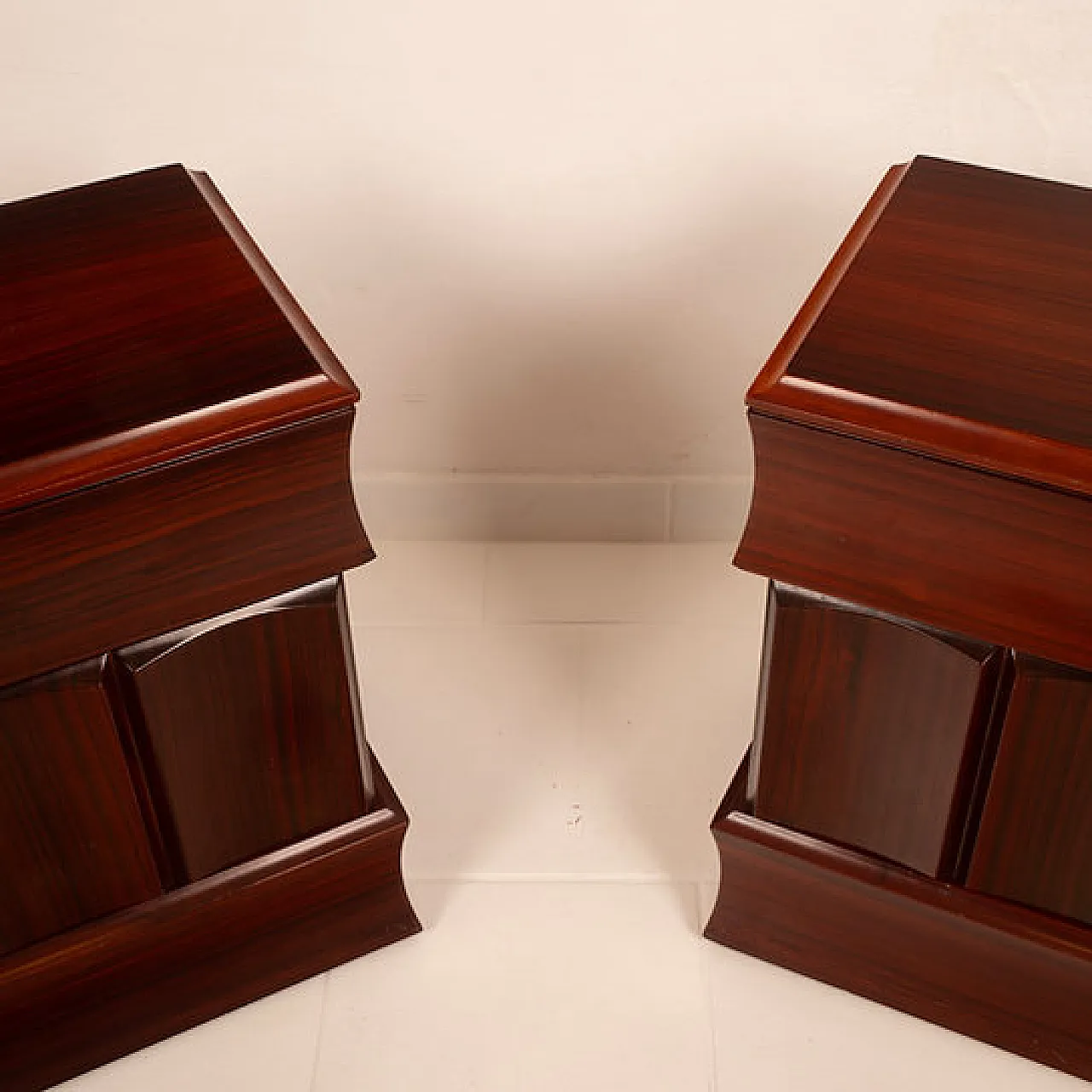 Coppia di comodini Tartaro Scultura 99, anni '60 3