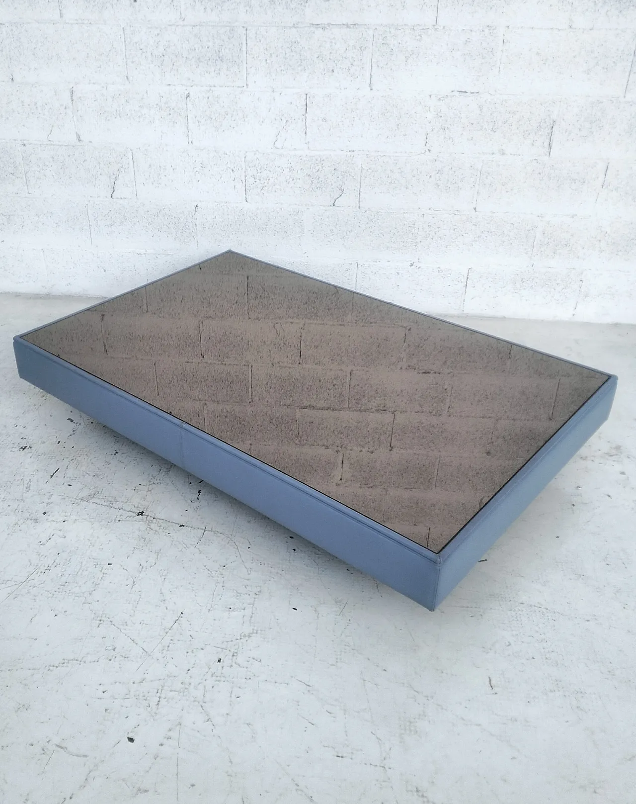 Coffee table by Luigi Massoni for Poltrona Frau 70's 4