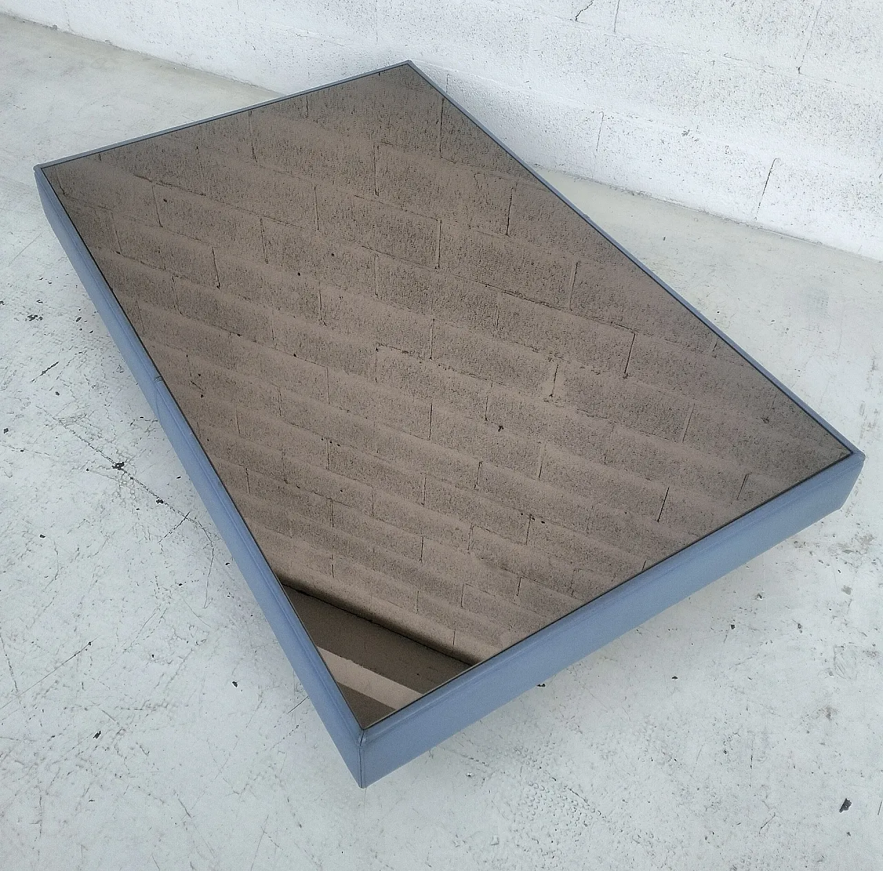 Coffee table by Luigi Massoni for Poltrona Frau 70's 8